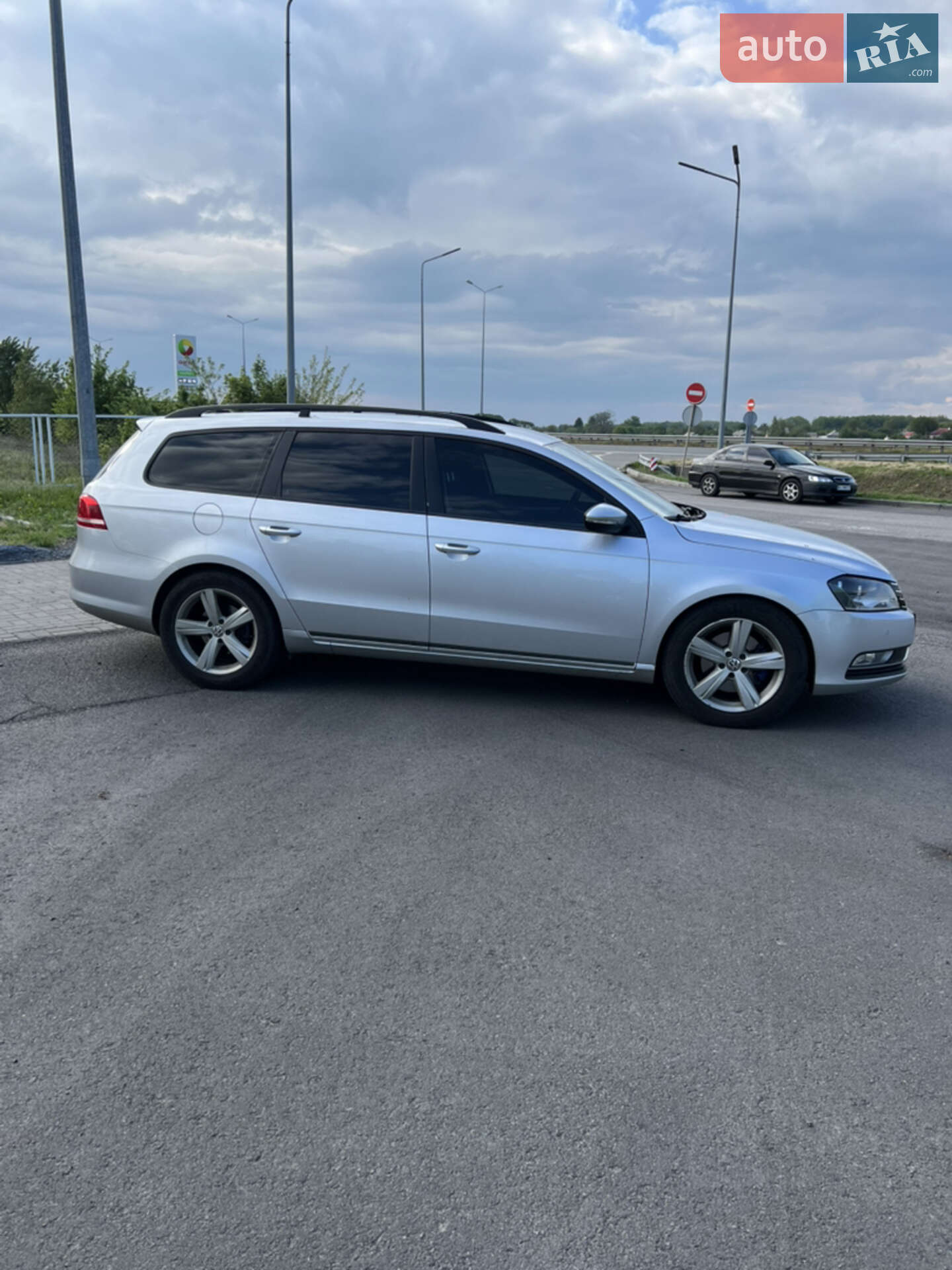 Volkswagen Passat 2012 VIN WVWZZZ3CZDE013052 фото оголошення 8 з 17
