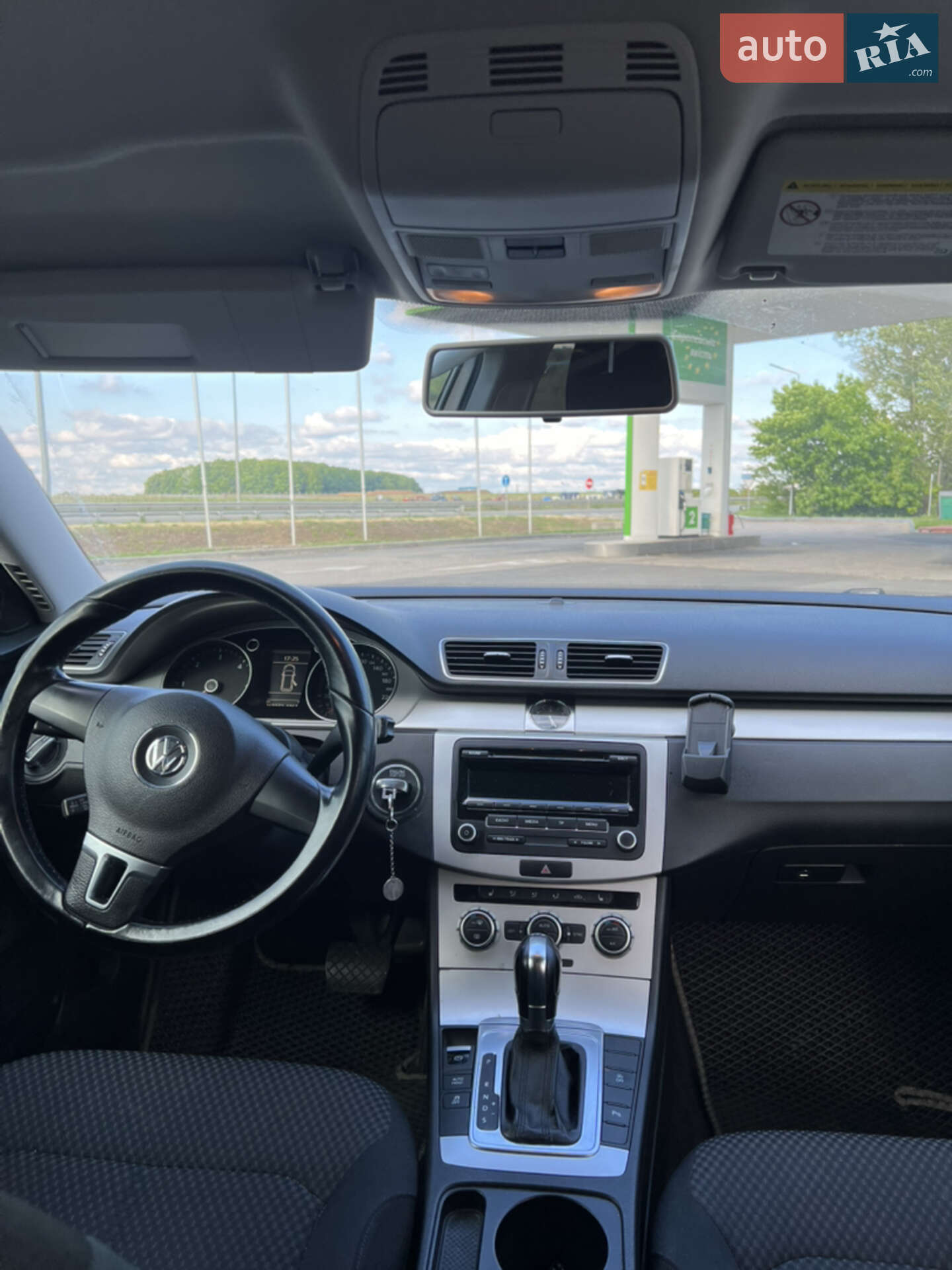 Volkswagen Passat 2012 VIN WVWZZZ3CZDE013052 фото оголошення 14 з 17