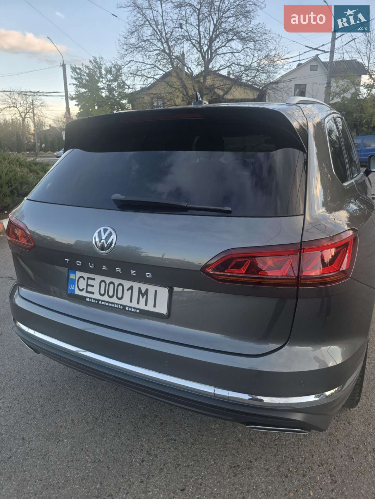 Volkswagen Touareg 2019 VIN WVGZZZCRZKD040400 фото оголошення 25 з 35