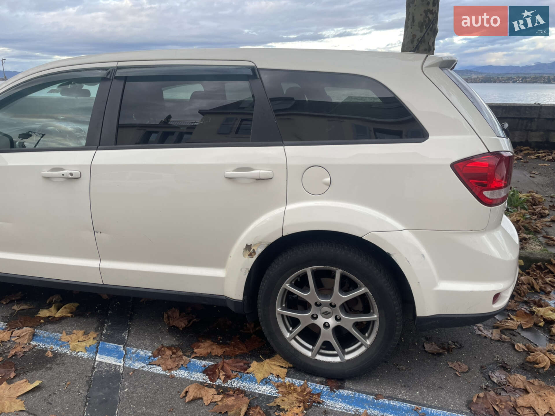 Dodge Journey 2018 VIN 3C4PDCEG9JT381233 фото оголошення 4 з 5