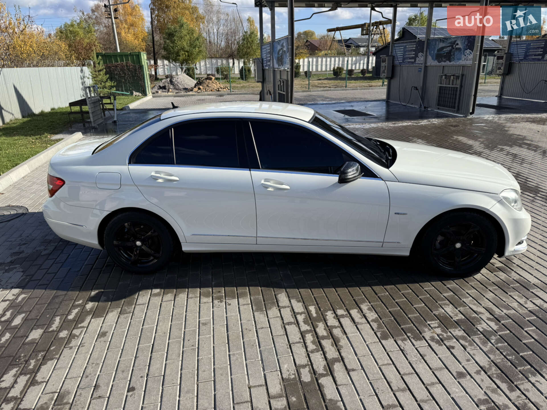 Mercedes-Benz C-Class 2011 VIN WDD2040491A651153 фото оголошення 95 з 260