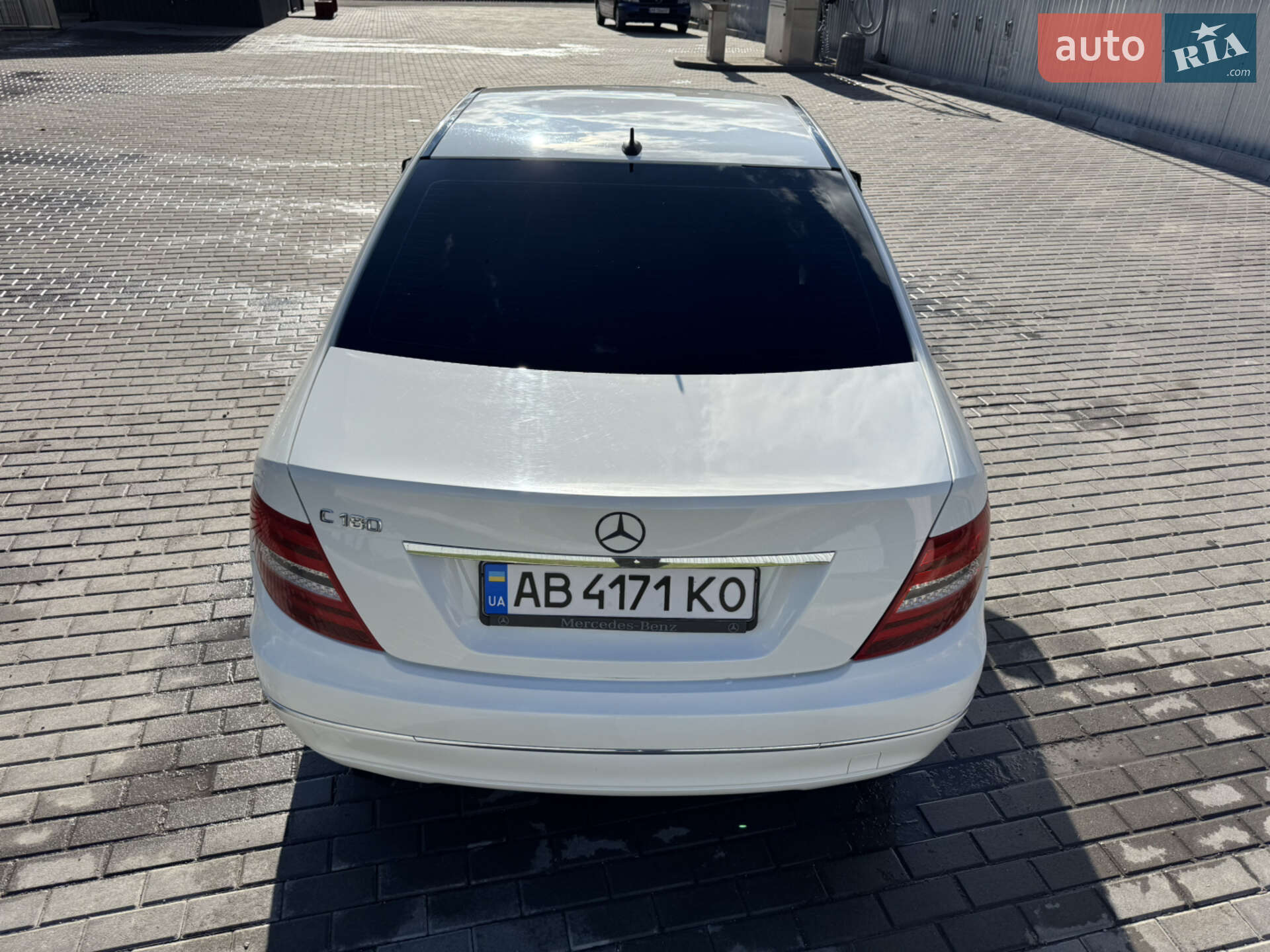 Mercedes-Benz C-Class 2011 VIN WDD2040491A651153 фото оголошення 101 з 260