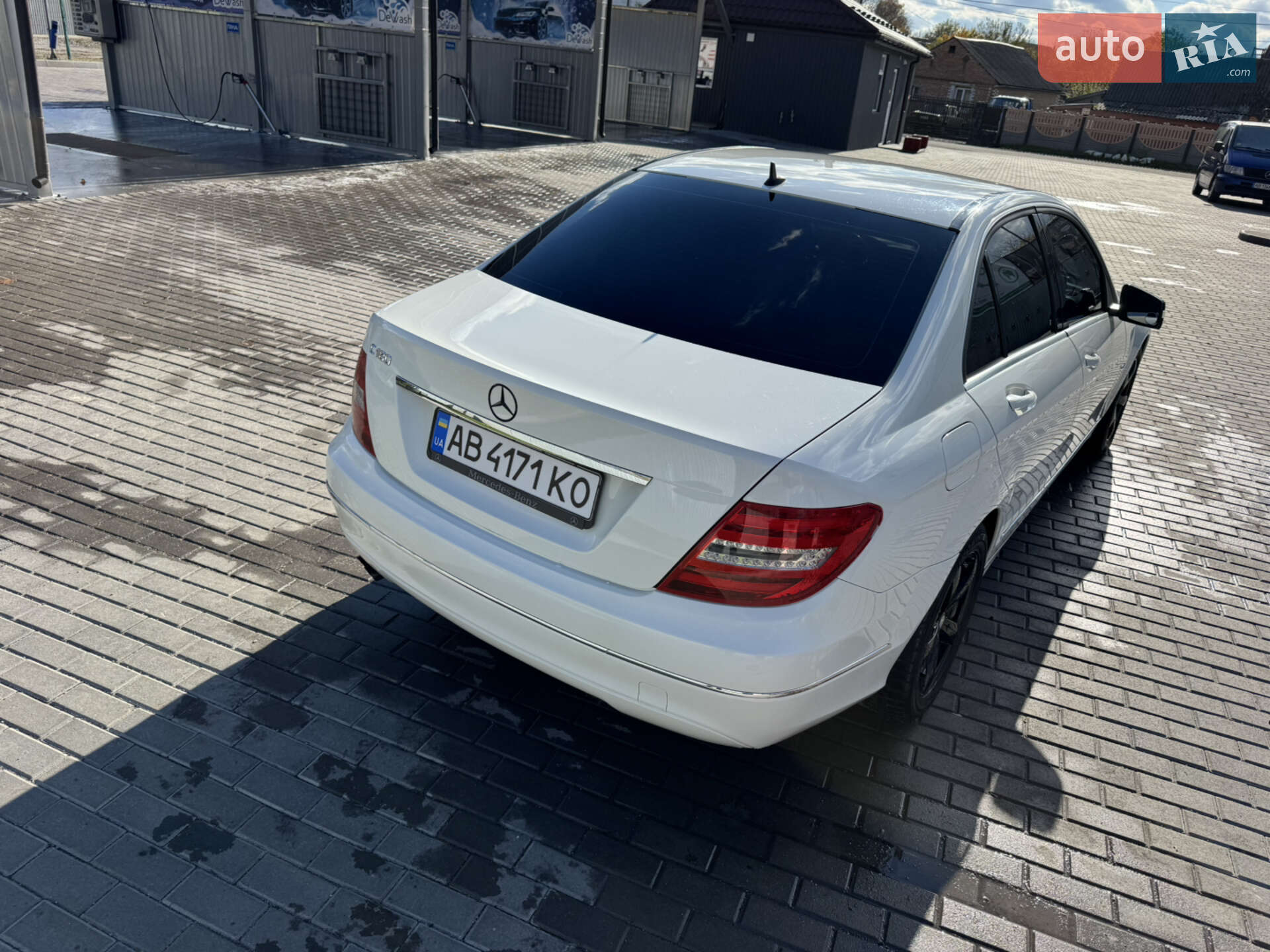 Mercedes-Benz C-Class 2011 VIN WDD2040491A651153 фото оголошення 100 з 260