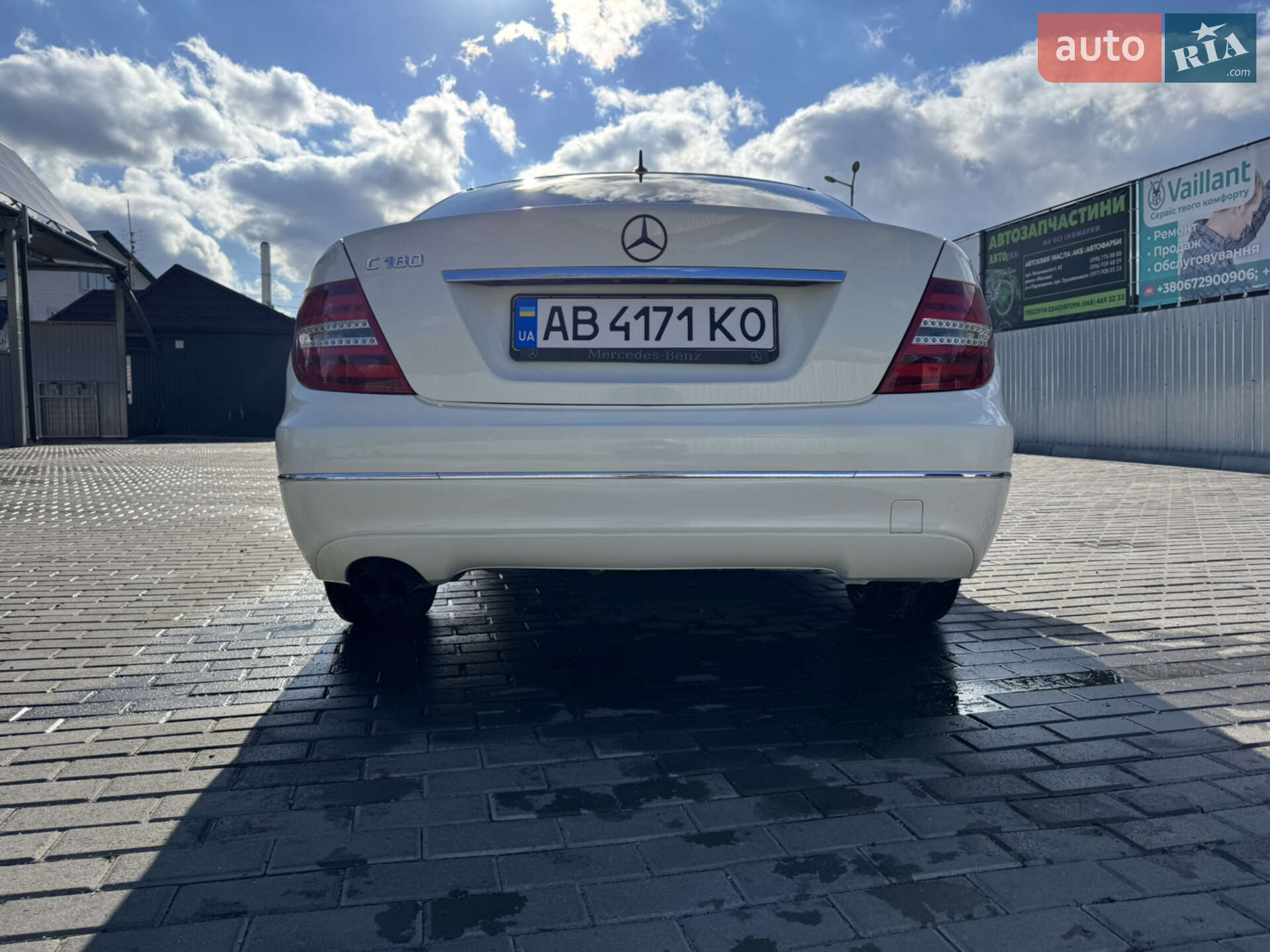 Mercedes-Benz C-Class 2011 VIN WDD2040491A651153 фото оголошення 103 з 260