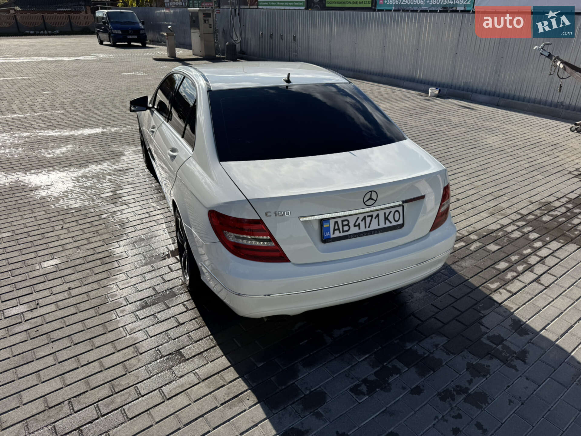 Mercedes-Benz C-Class 2011 VIN WDD2040491A651153 фото оголошення 104 з 260
