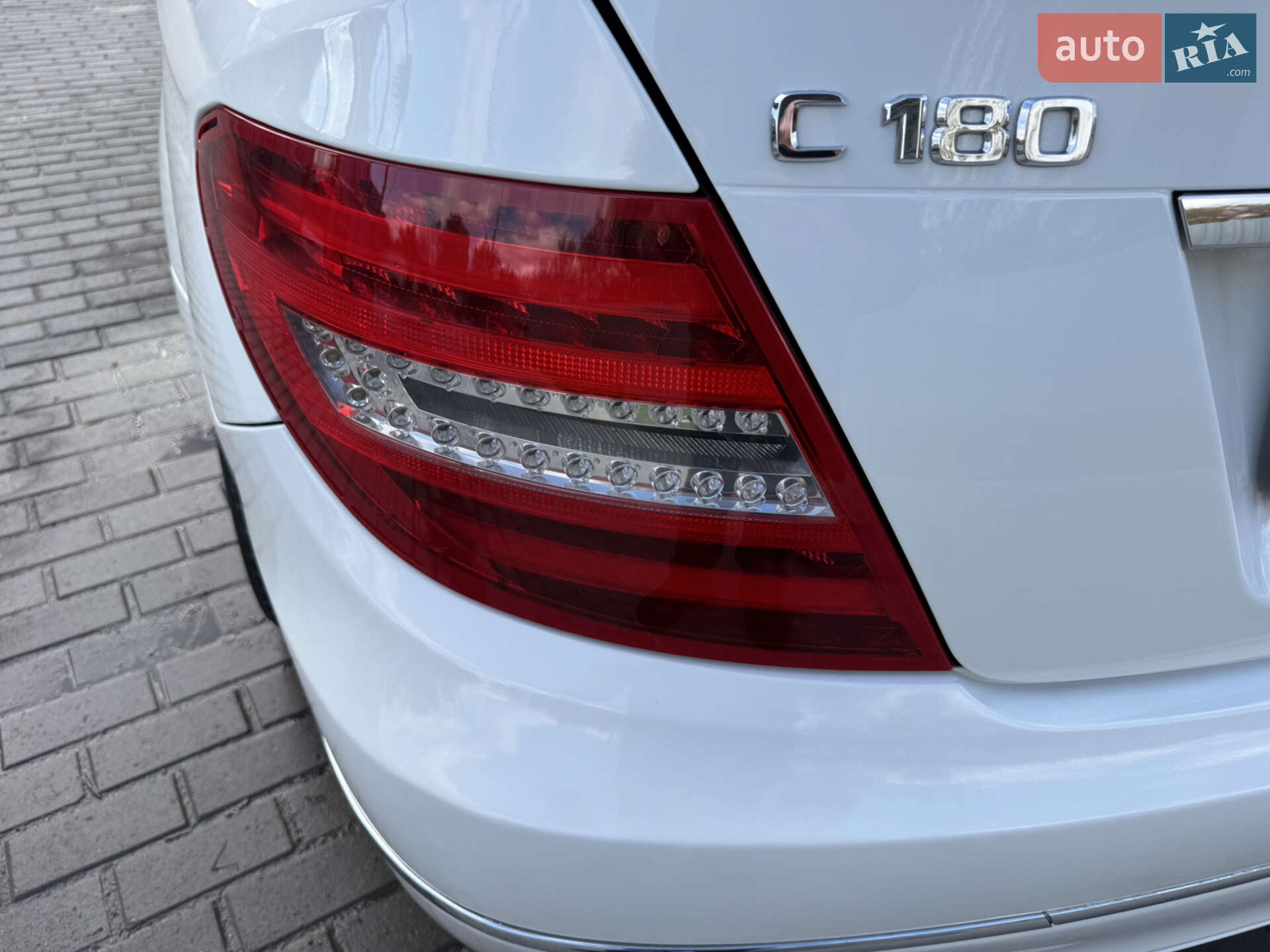 Mercedes-Benz C-Class 2011 VIN WDD2040491A651153 фото оголошення 77 з 260