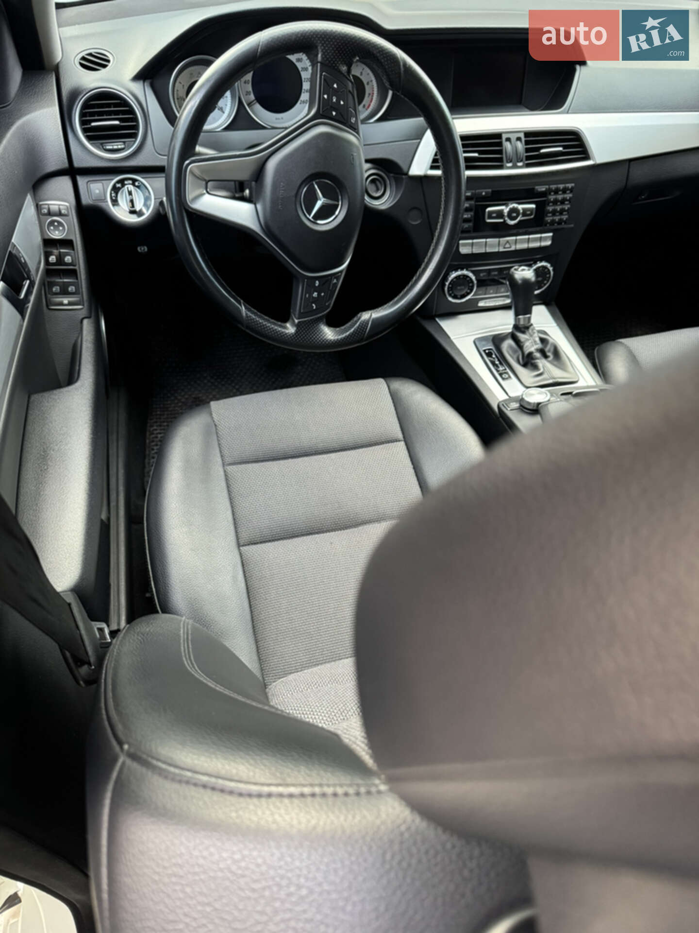 Mercedes-Benz C-Class 2011 VIN WDD2040491A651153 фото оголошення 124 з 260