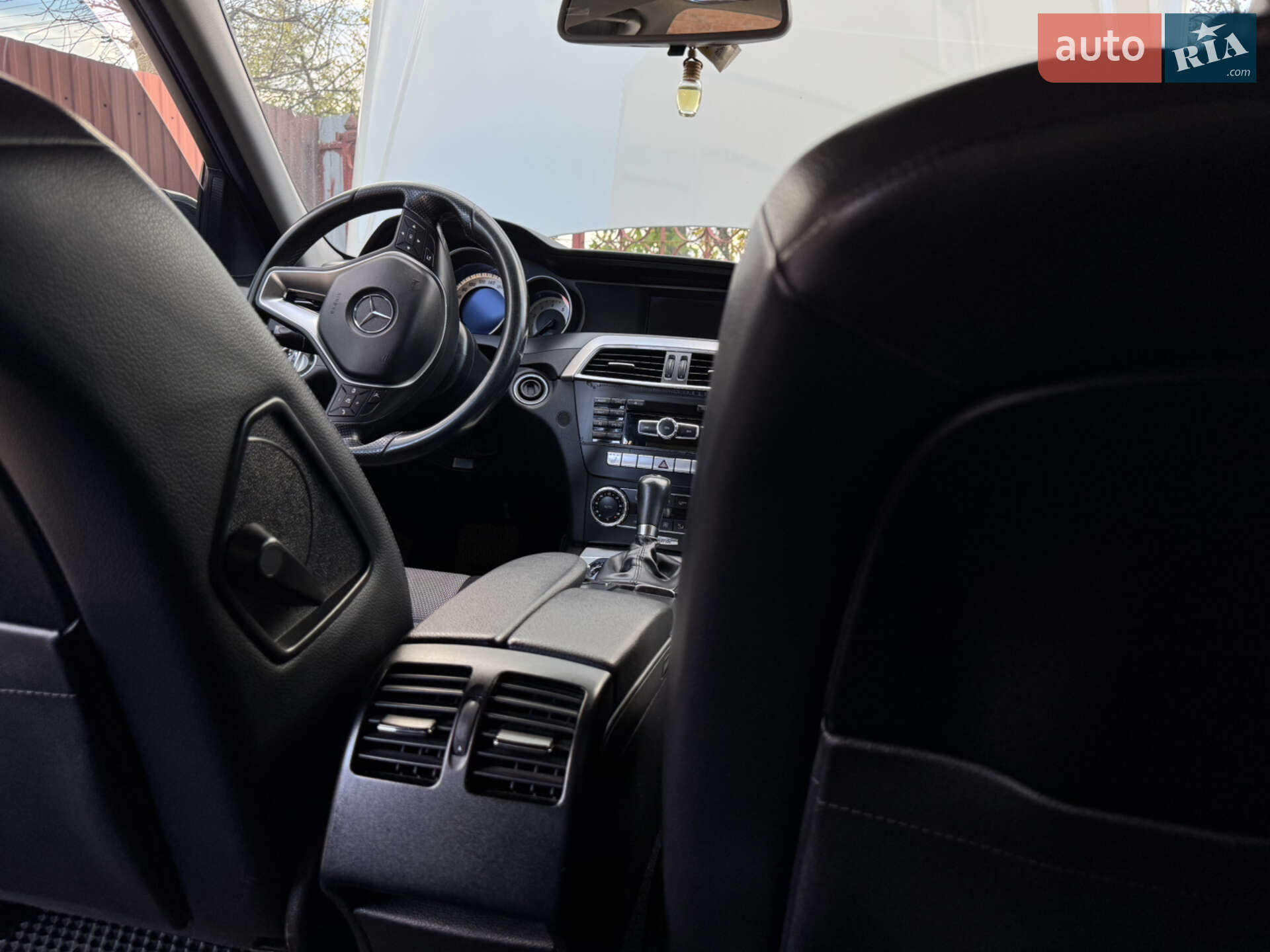 Mercedes-Benz C-Class 2011 VIN WDD2040491A651153 фото оголошення 125 з 260