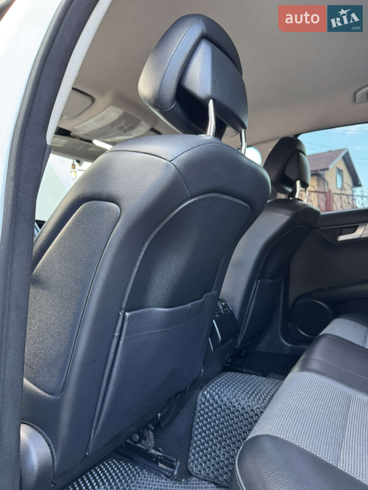 Mercedes-Benz C-Class 2011 VIN WDD2040491A651153 фото оголошення 146 з 260