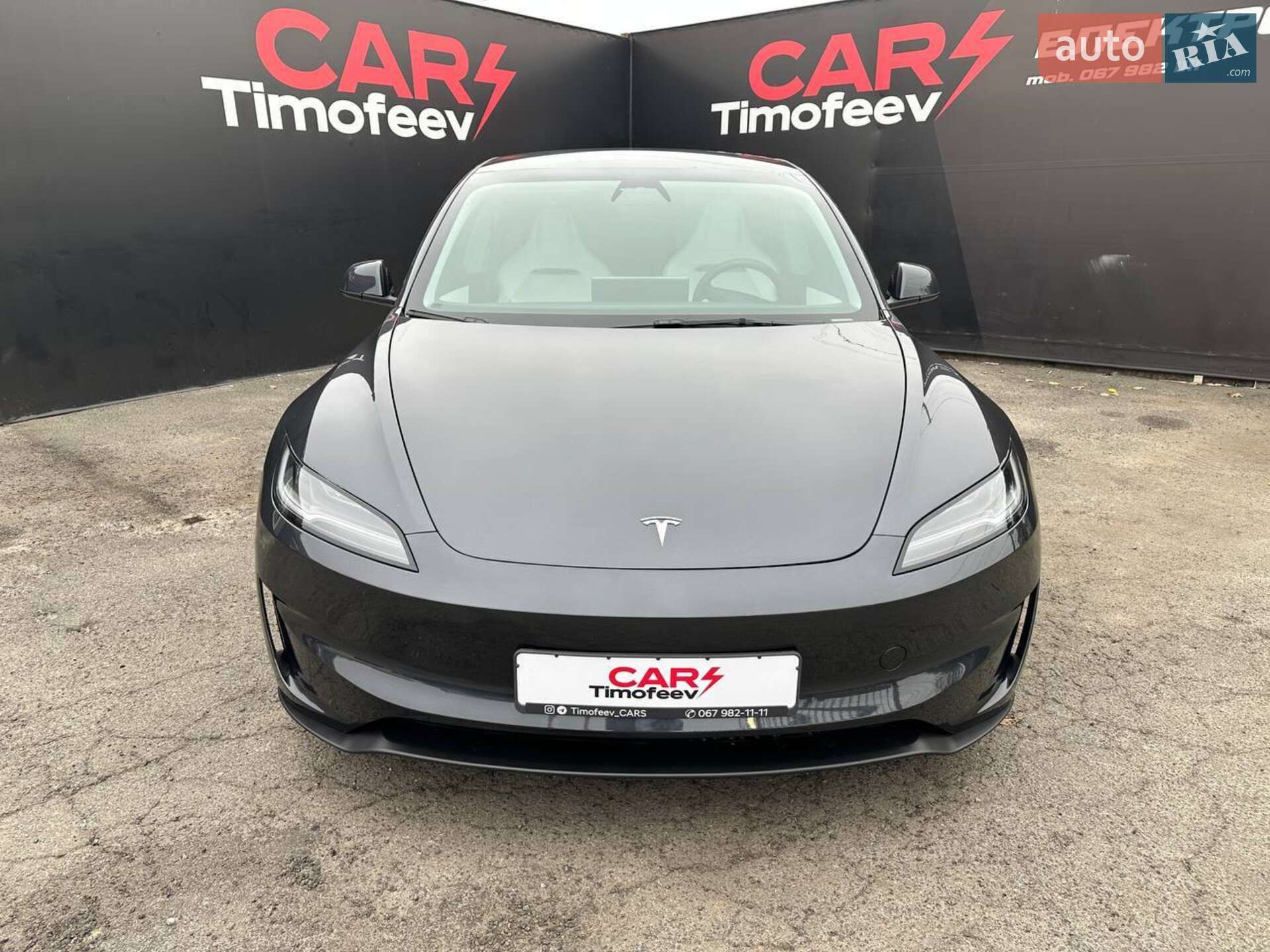 Tesla Model 3 2024 VIN 5YJ3E1ET5RF781734 фото оголошення 2 з 13