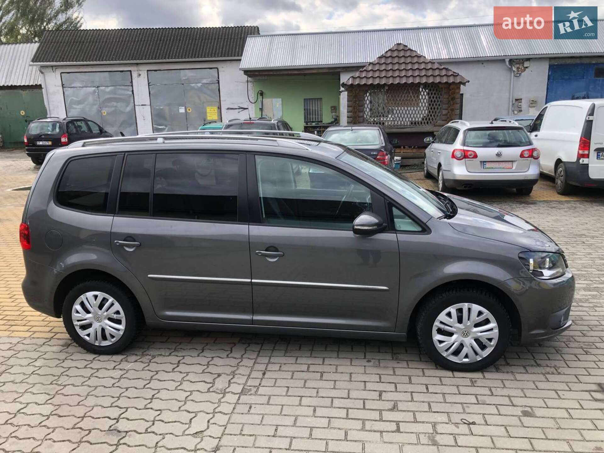 Volkswagen Touran 2011 VIN WVGZZZ1TZCW026001 фото оголошення 4 з 56