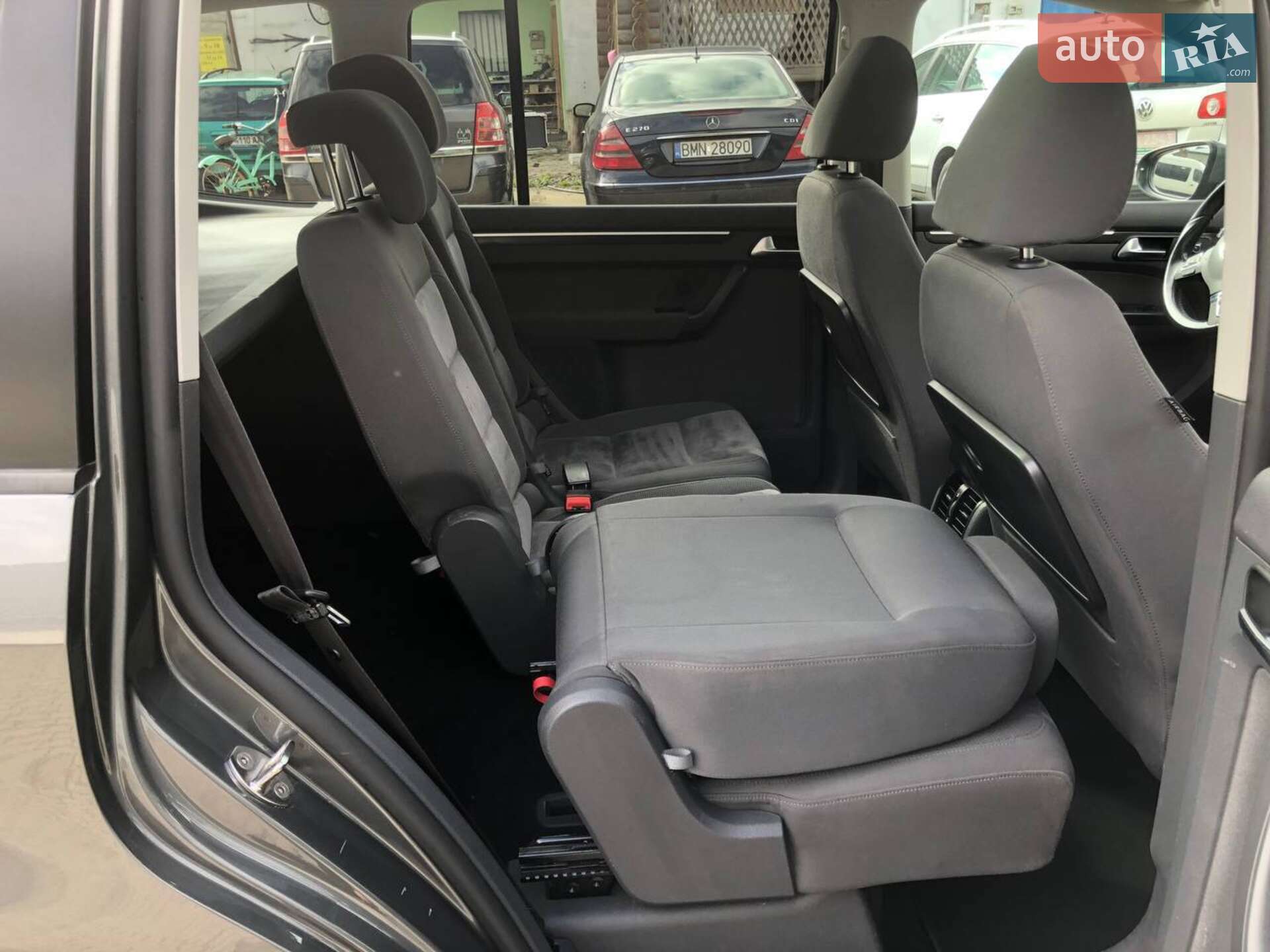 Volkswagen Touran 2011 VIN WVGZZZ1TZCW026001 фото оголошення 22 з 56