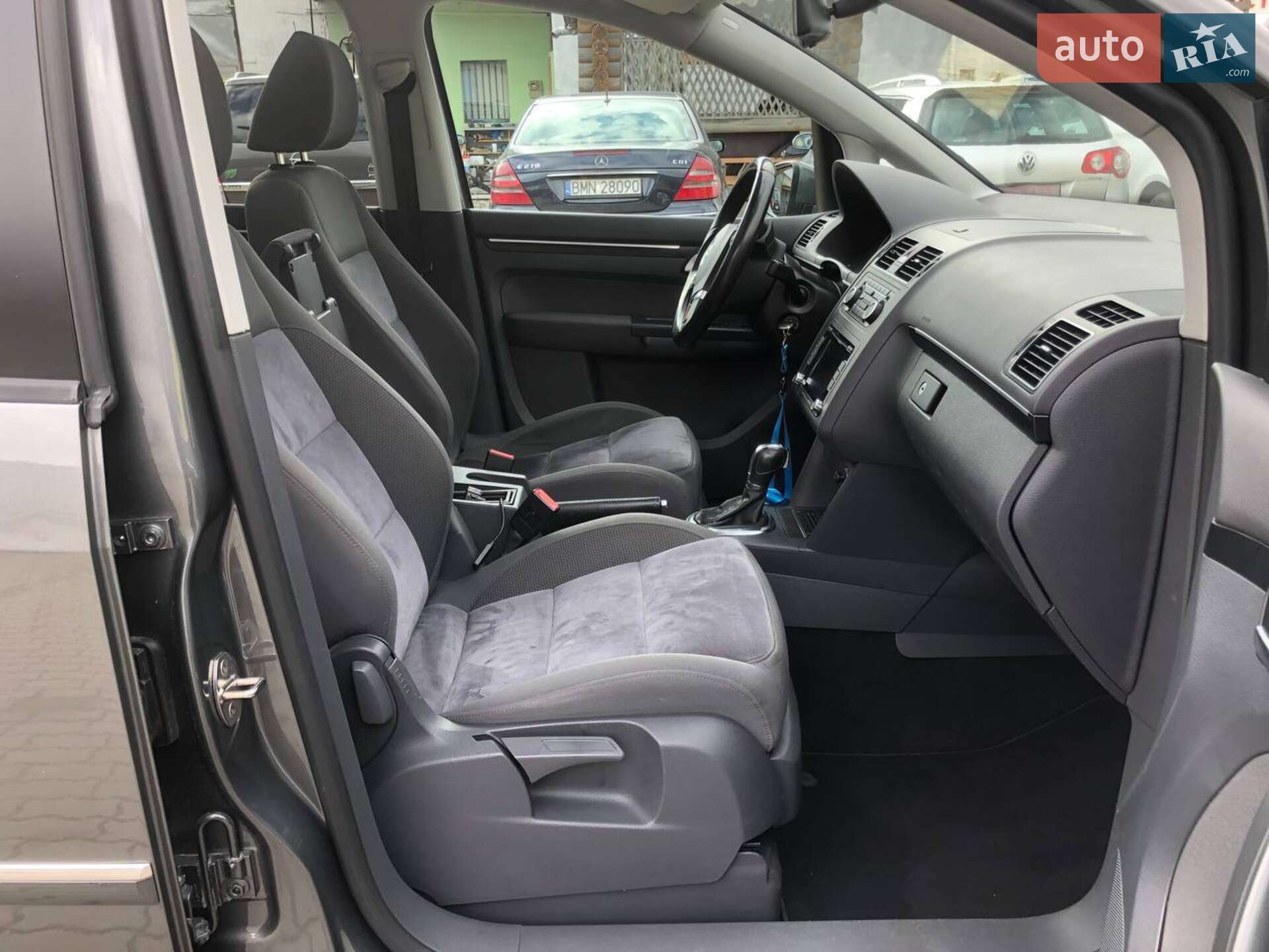 Volkswagen Touran 2011 VIN WVGZZZ1TZCW026001 фото оголошення 33 з 56
