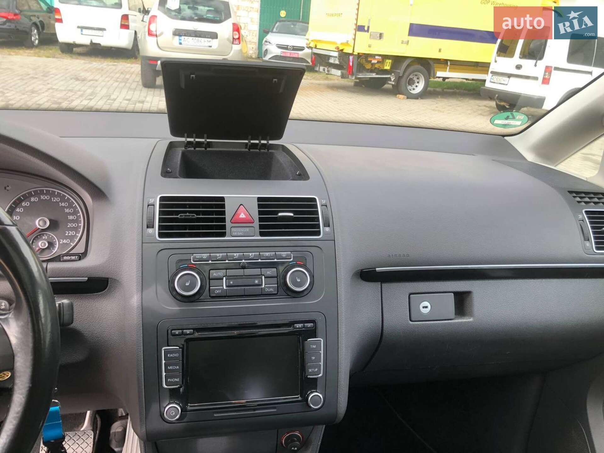 Volkswagen Touran 2011 VIN WVGZZZ1TZCW026001 фото оголошення 42 з 56