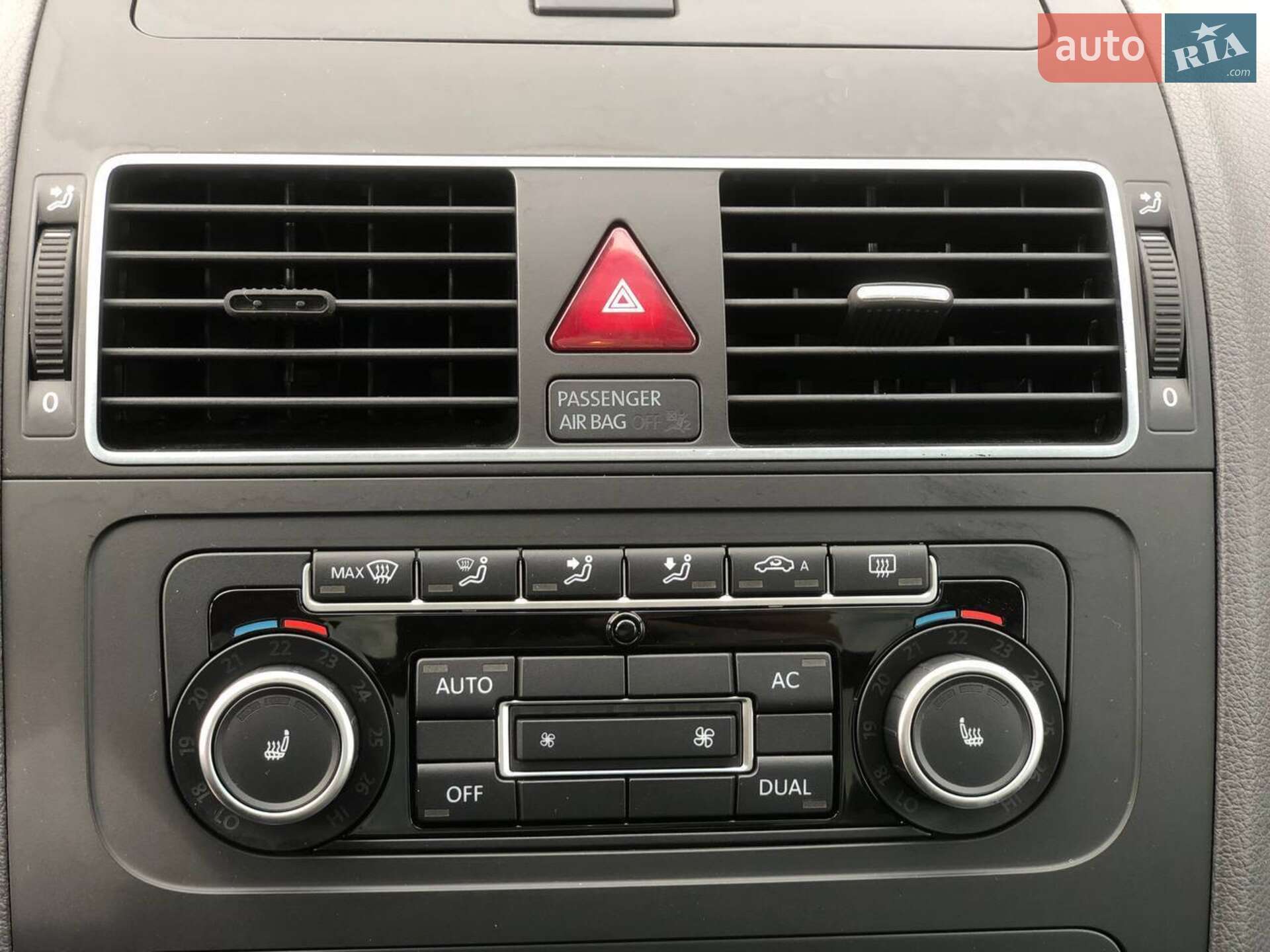Volkswagen Touran 2011 VIN WVGZZZ1TZCW026001 фото оголошення 45 з 56