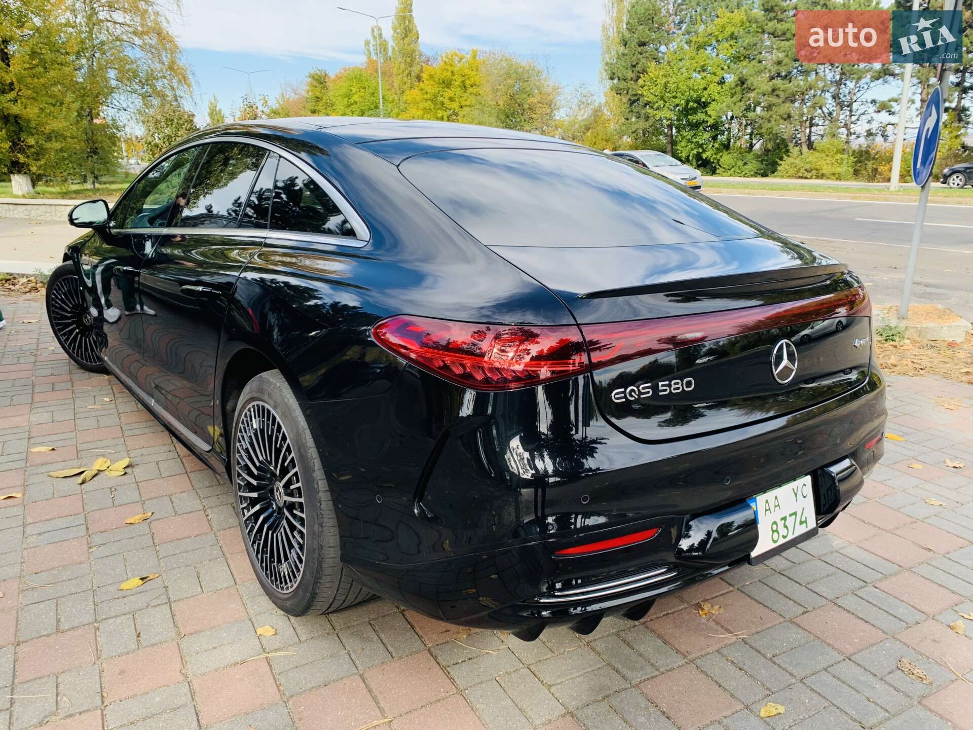 Mercedes-Benz EQS 2022 VIN W1KCG4EB9NA003349 фото оголошення 10 з 60