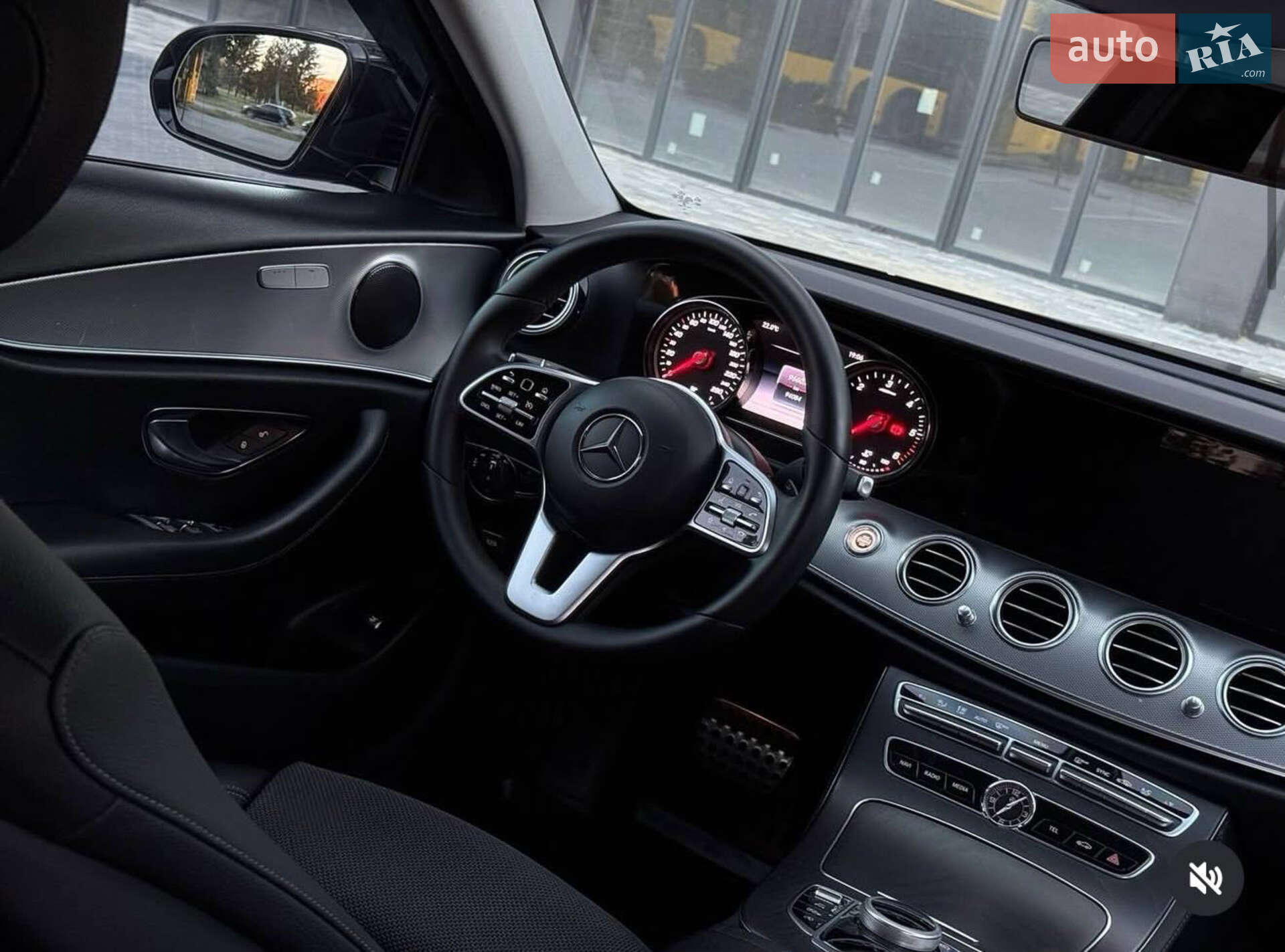 Mercedes-Benz E-Class 2018 VIN WDD2130041A540076 фото оголошення 10 з 18