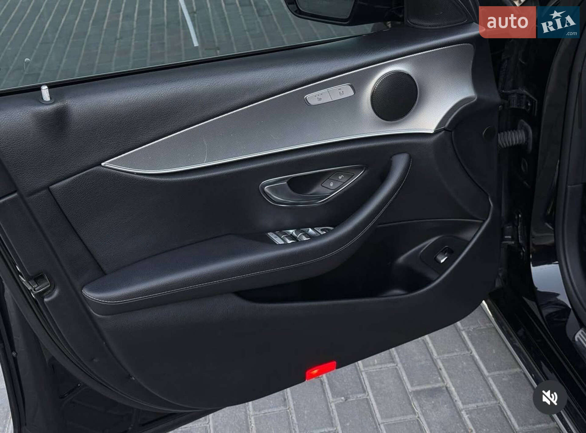 Mercedes-Benz E-Class 2018 VIN WDD2130041A540076 фото оголошення 11 з 18