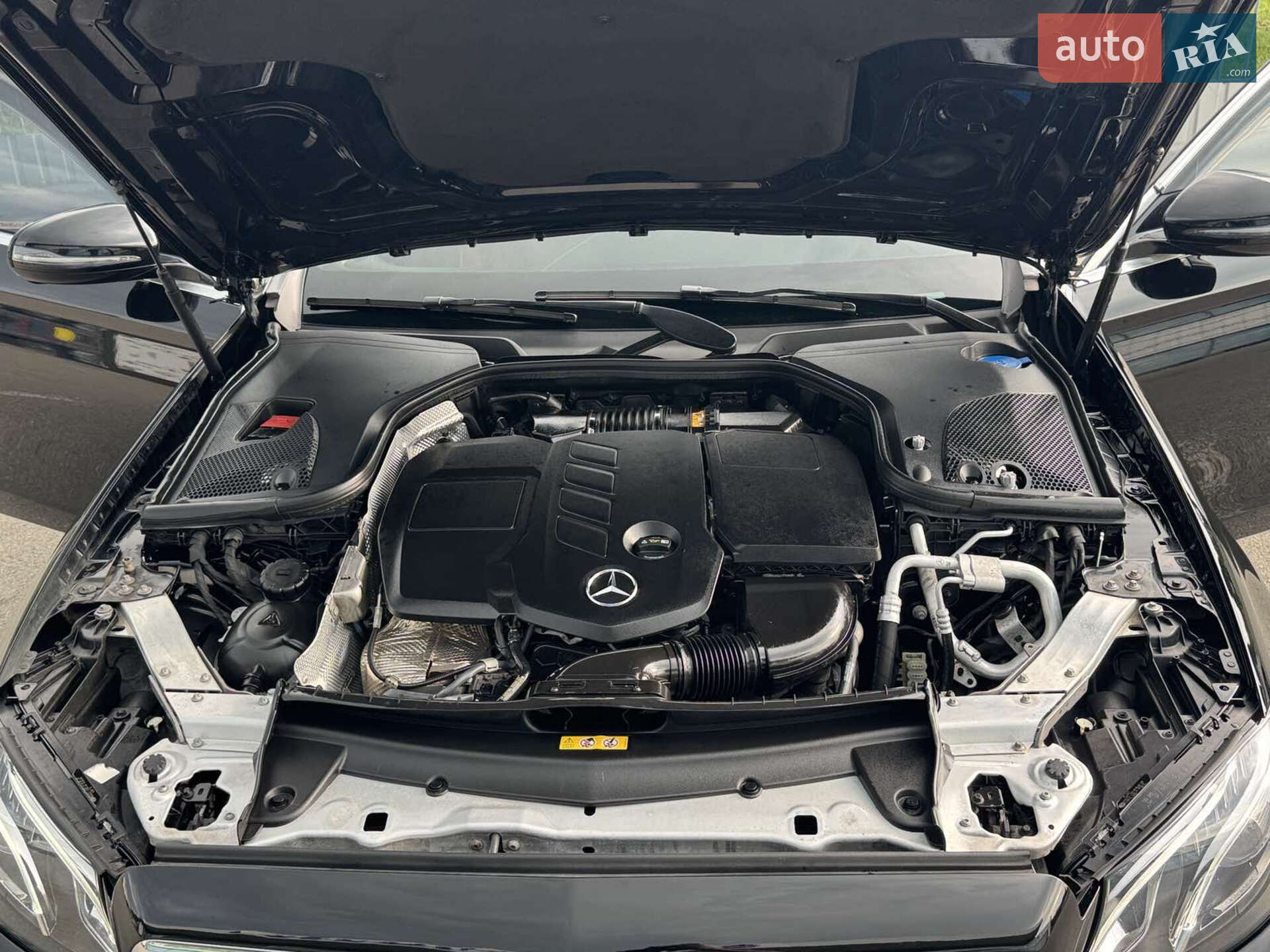 Mercedes-Benz E-Class 2018 VIN WDD2130041A540076 фото оголошення 16 з 18