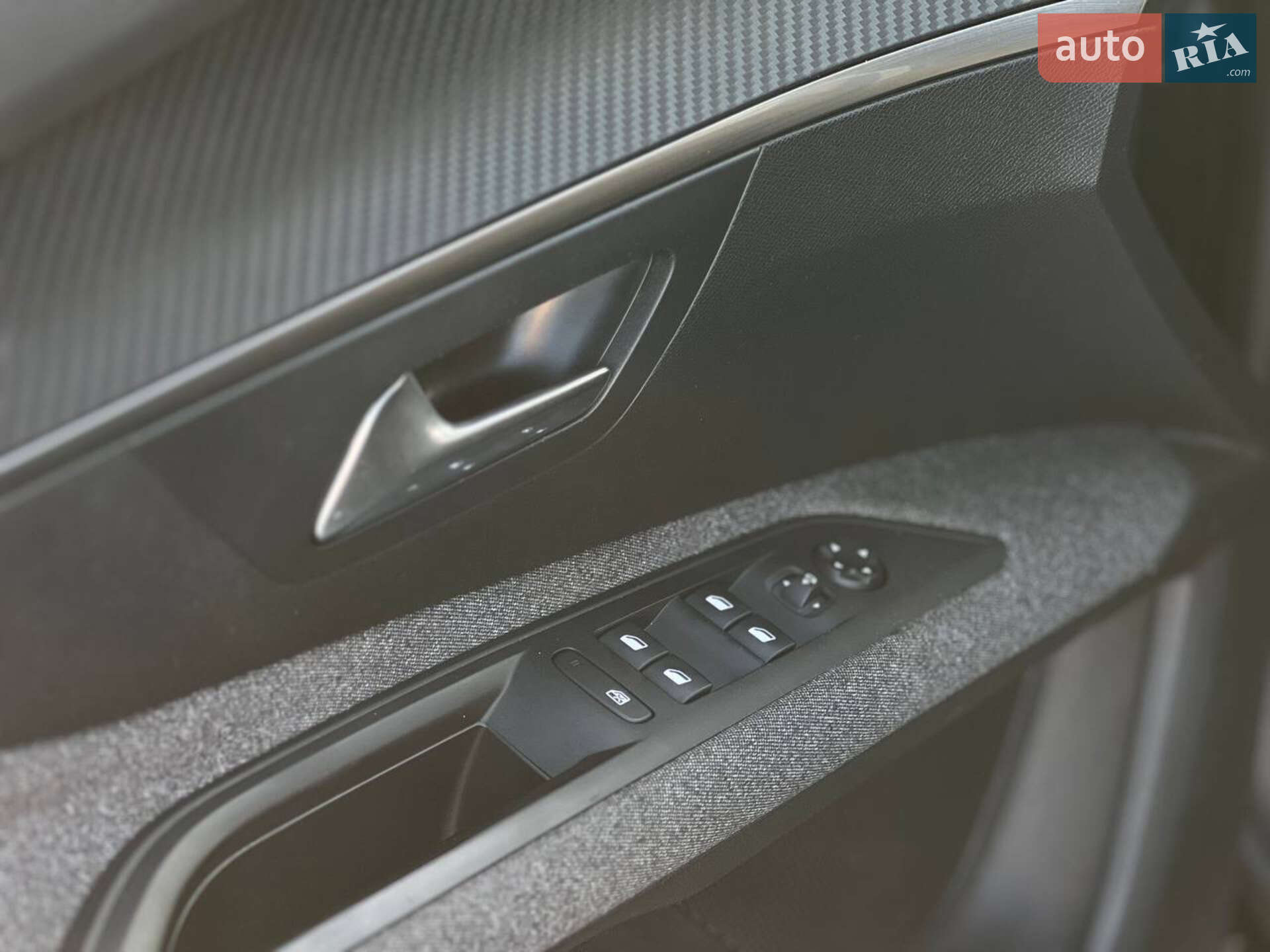 Peugeot 3008 2019 VIN VF3MCYHZRKS282478 фото оголошення 4 з 22