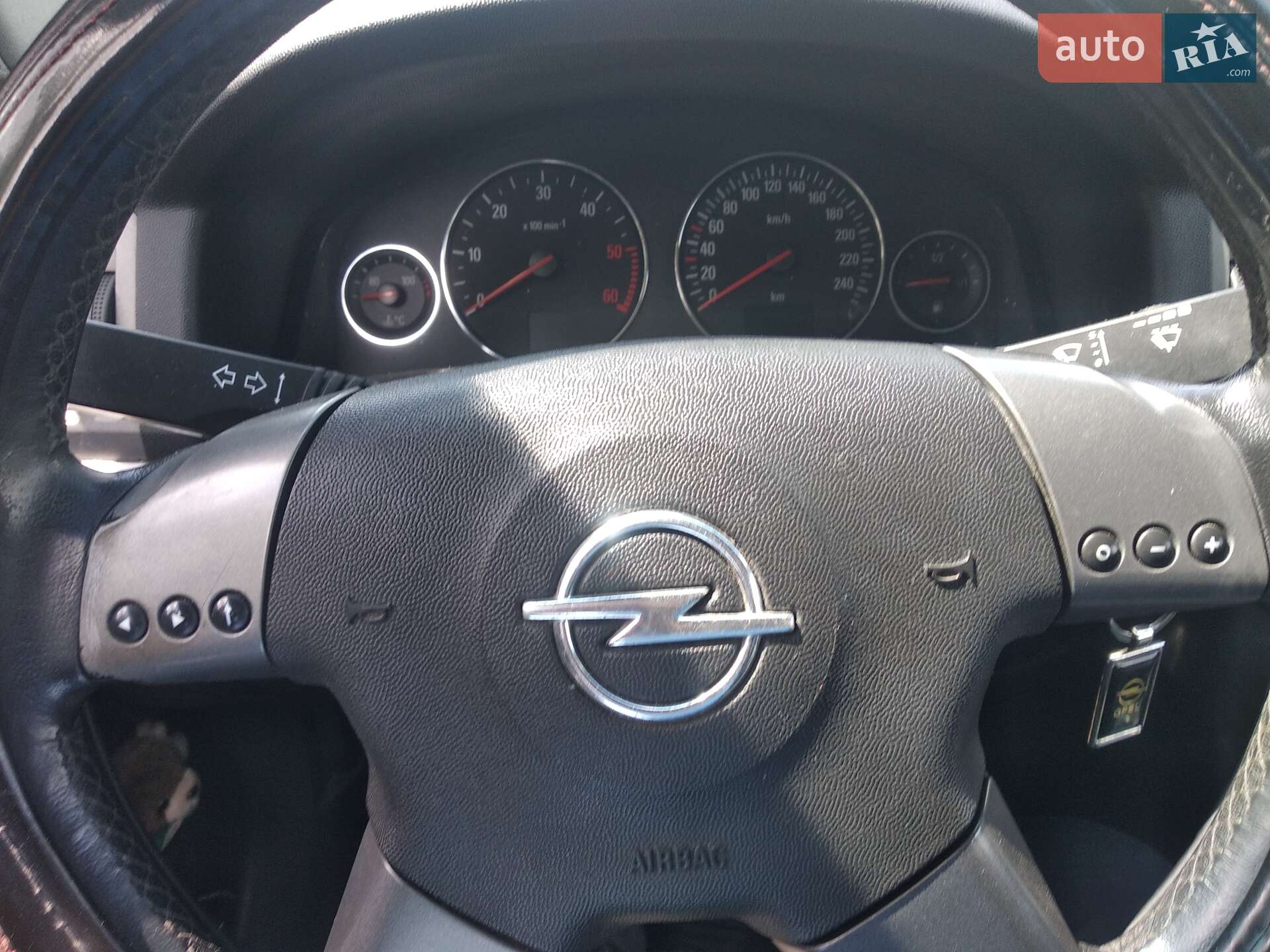 Opel Signum 2003 VIN W0L0ZCF4841020840 фото оголошення 8 з 8