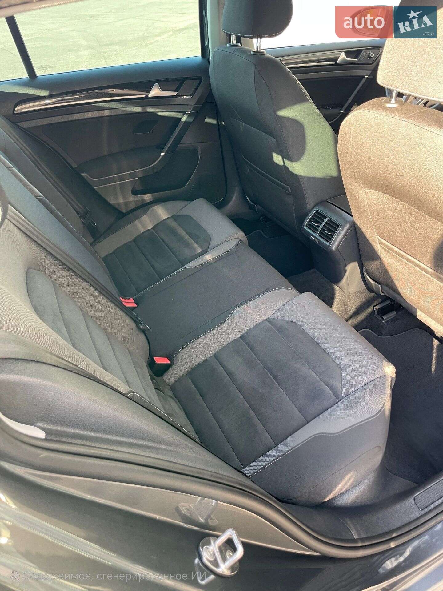 Volkswagen Golf 2019 VIN WVWZZZAUZKP547038 фото оголошення 65 з 69