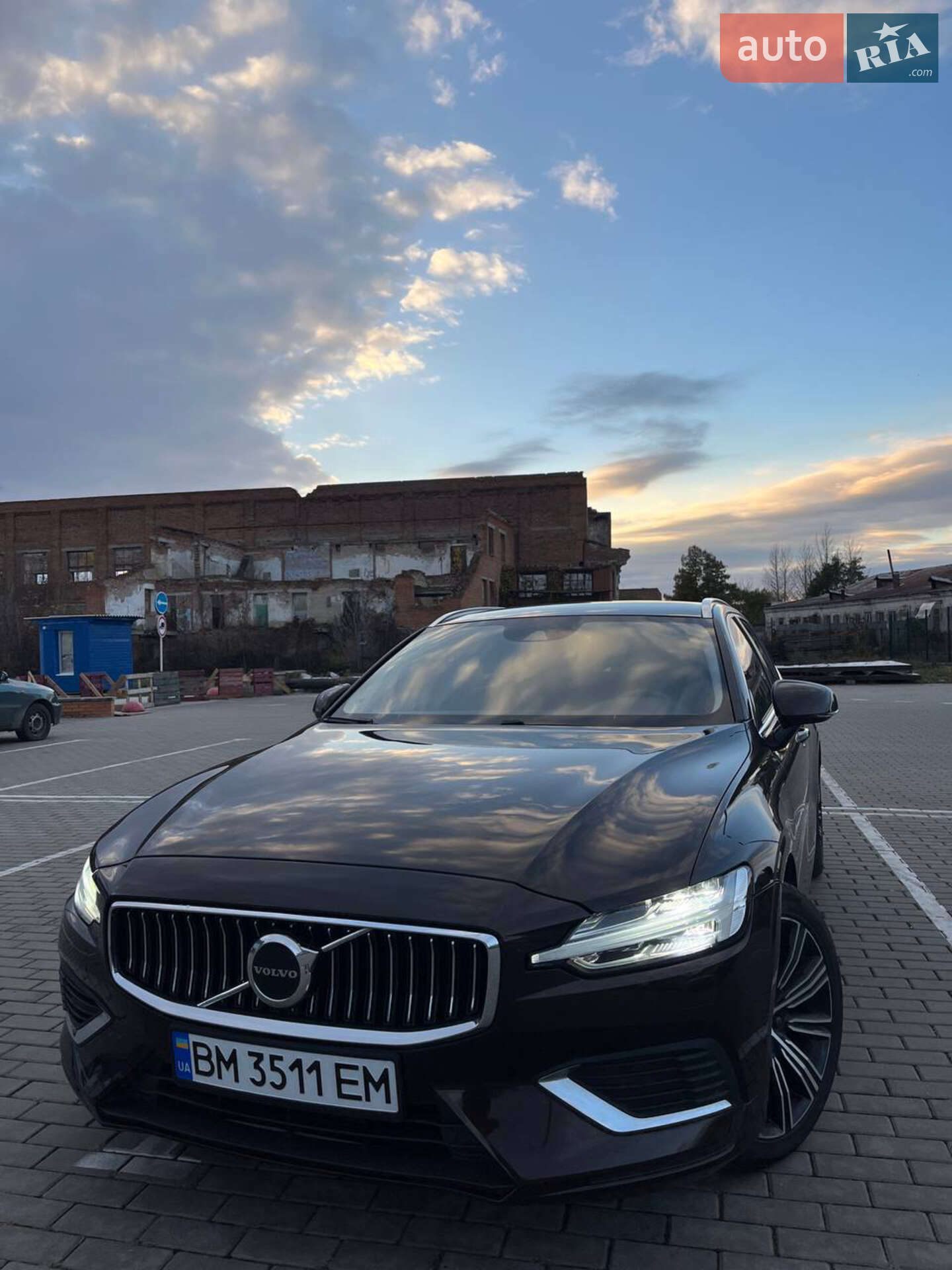Volvo V60 2020 VIN YV1ZWBFVDM1425722 фото оголошення 19 з 32
