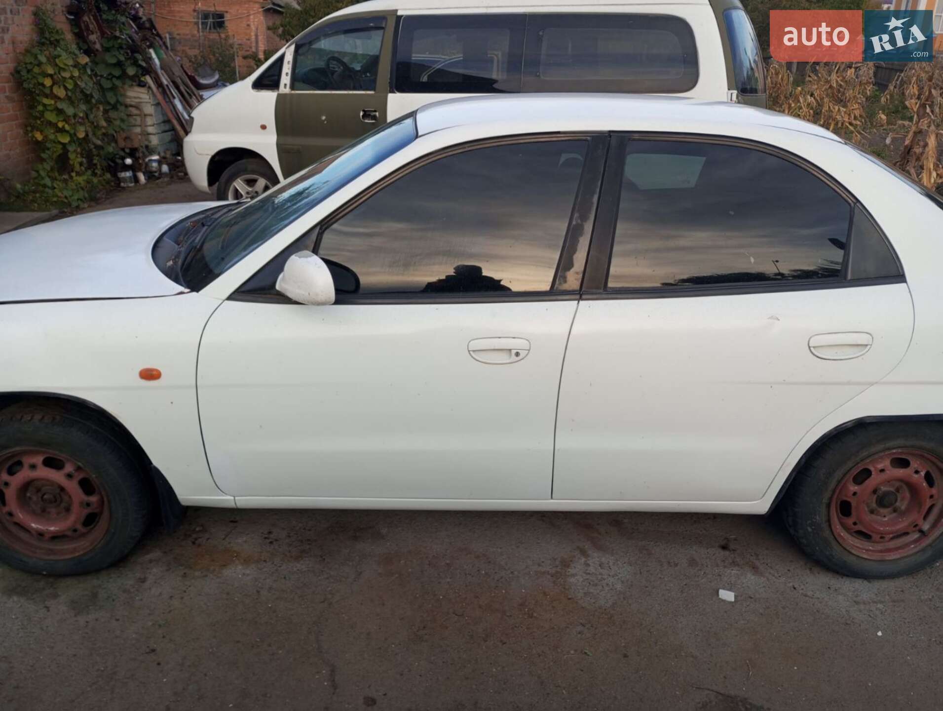 Daewoo Nubira 1998 VIN KLAJF696EWK173931 фото оголошення 5 з 9