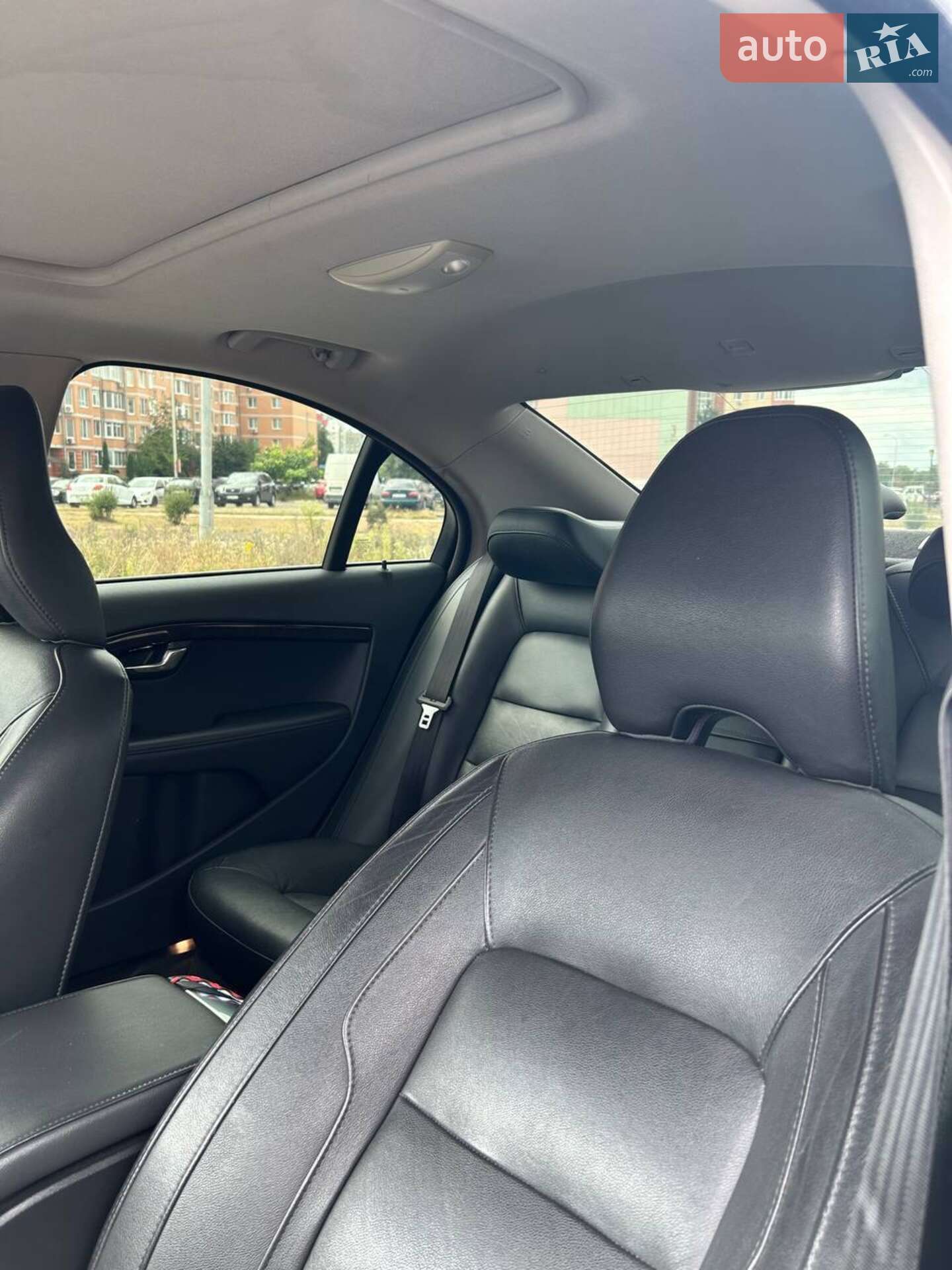 Volvo S80 2015 VIN YV140MAM5G1196039 фото оголошення 18 з 20