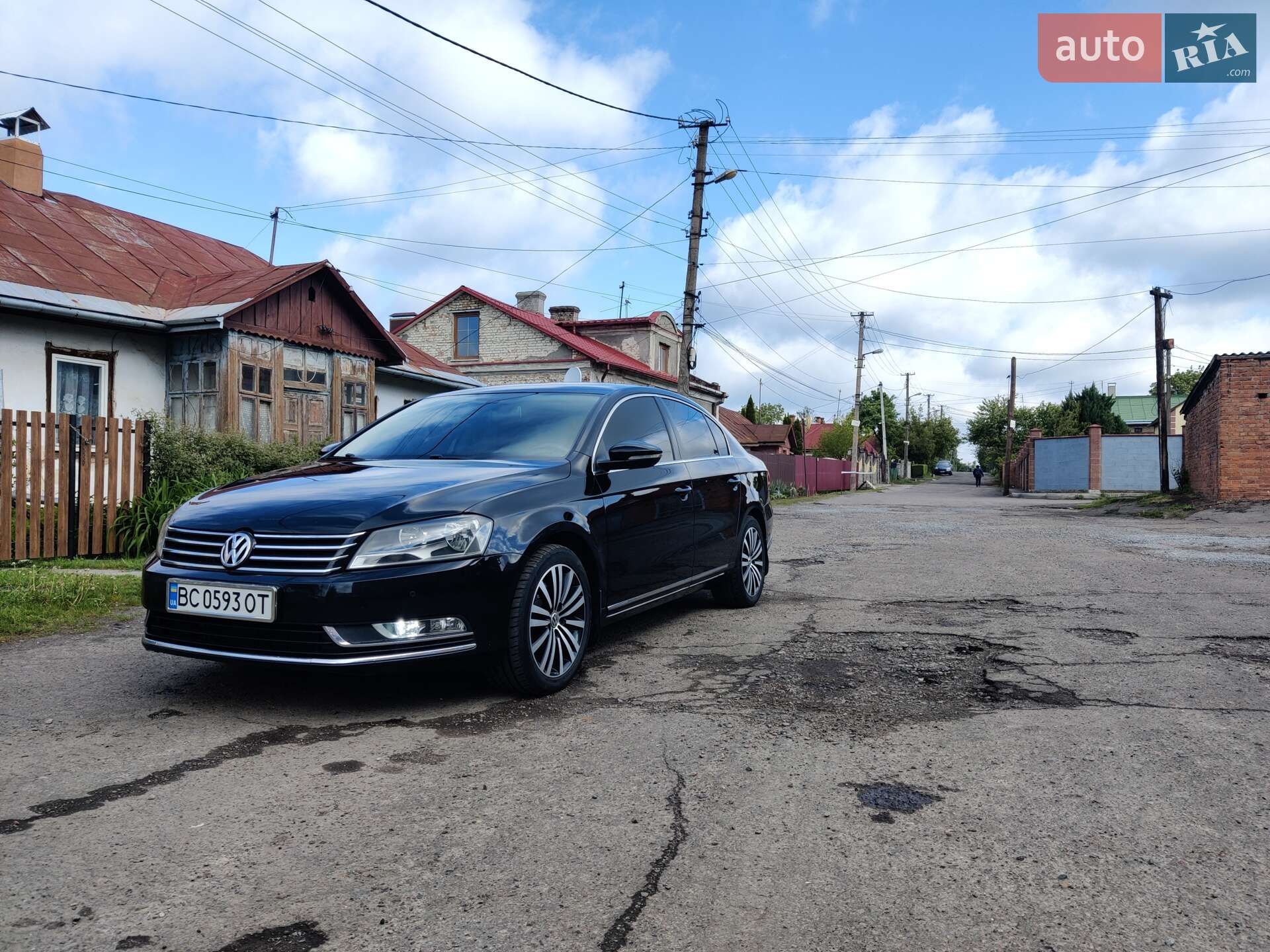 Volkswagen Passat 2011 VIN WVWZZZ3CZCP031088 фото оголошення 3 з 54