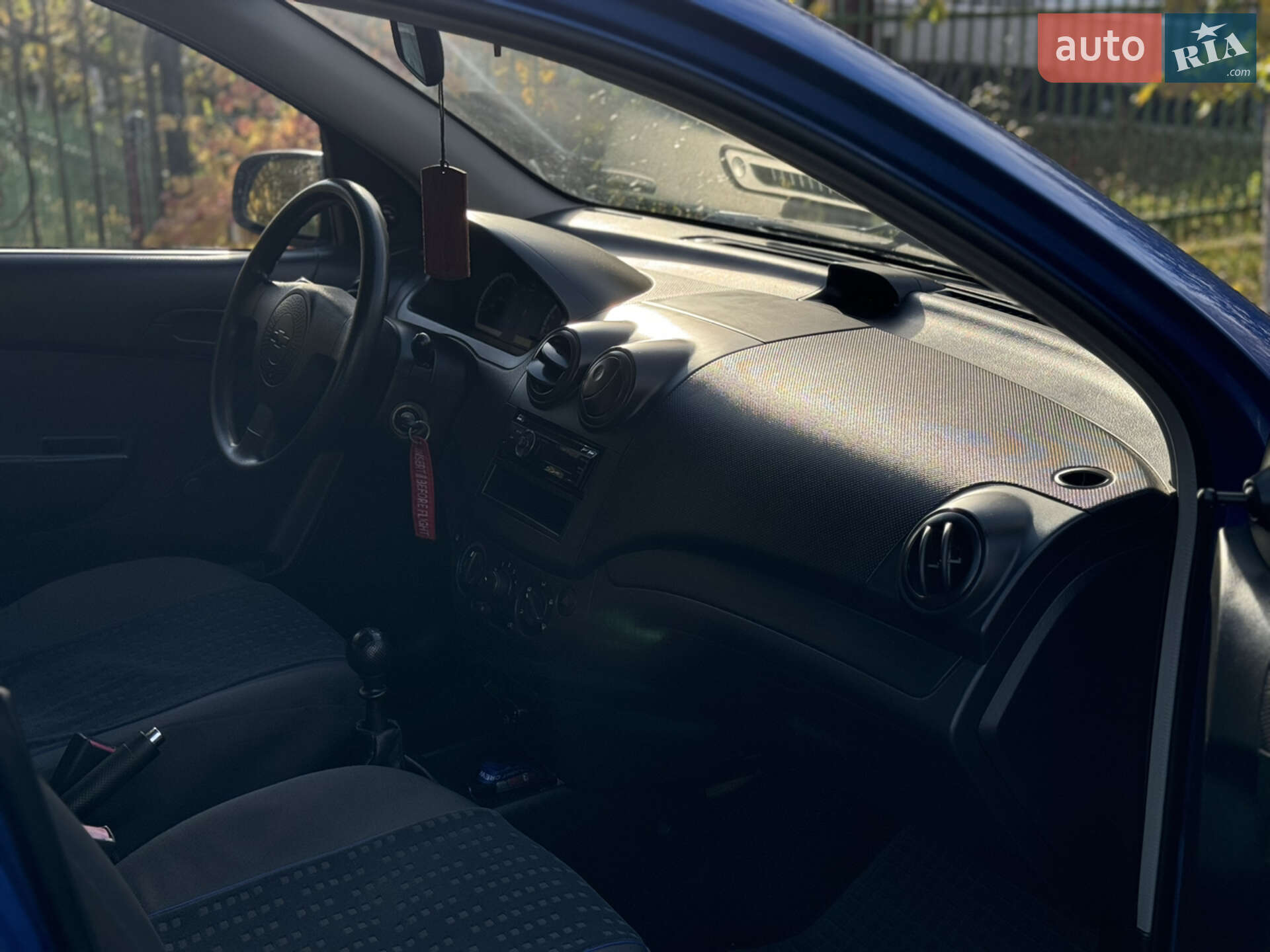 Chevrolet Aveo 2008 VIN KL1SF69YE8W016460 фото оголошення 12 з 16