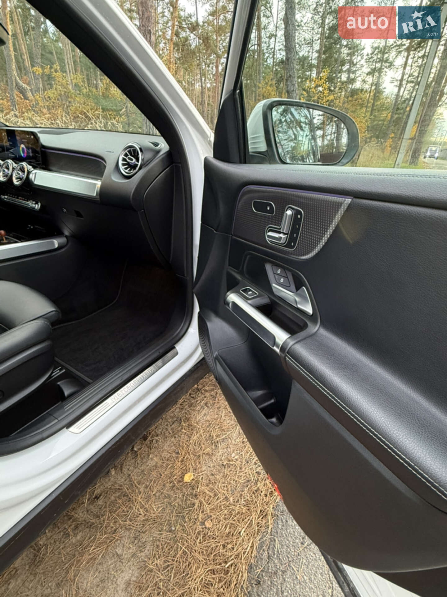 Mercedes-Benz GLB-Class 2021 VIN W1N4M4HBXMW162832 фото оголошення 15 з 35