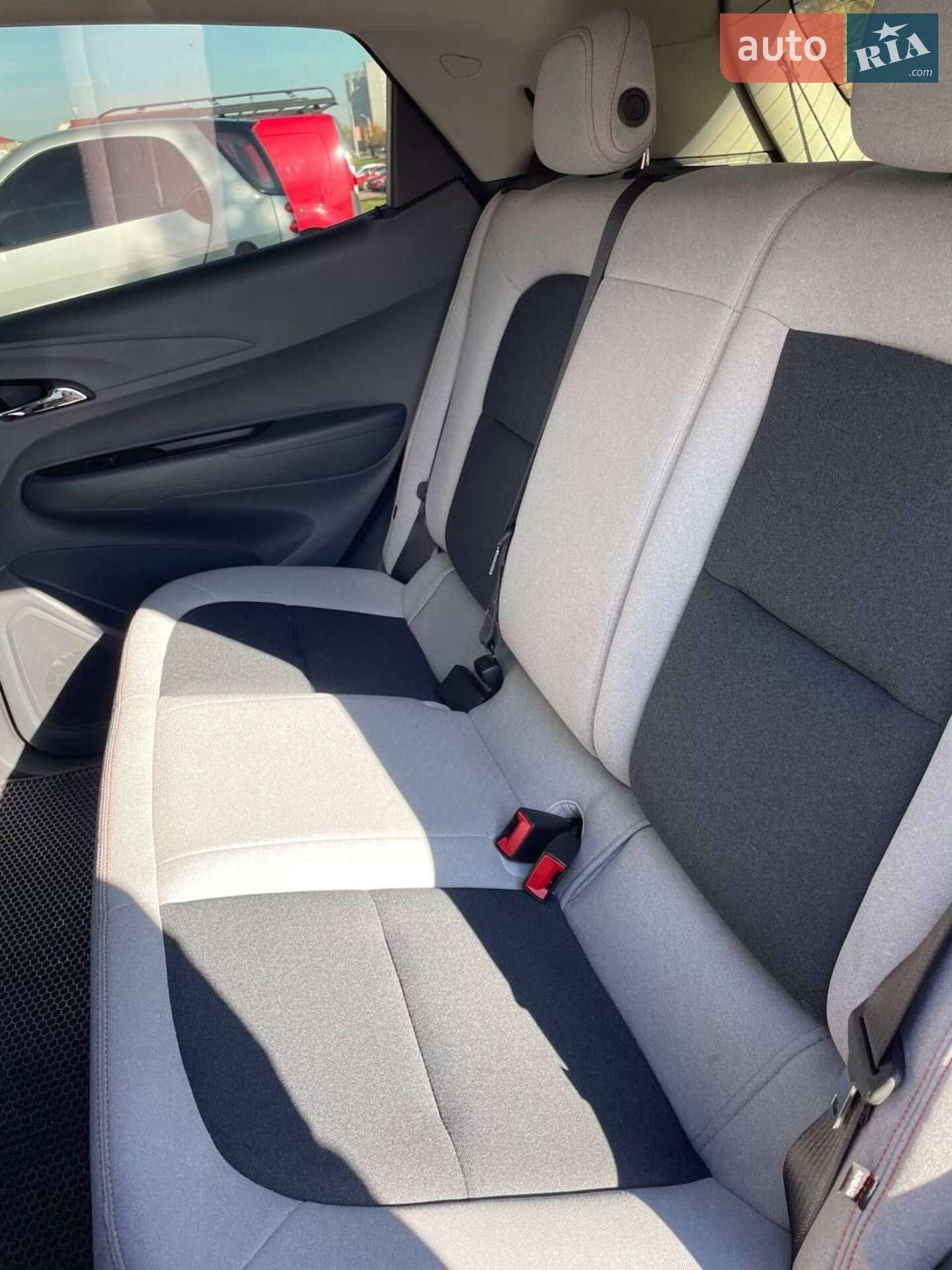 Chevrolet Bolt EV 2021 VIN 1G1FY6S05M4111721 фото оголошення 20 з 37