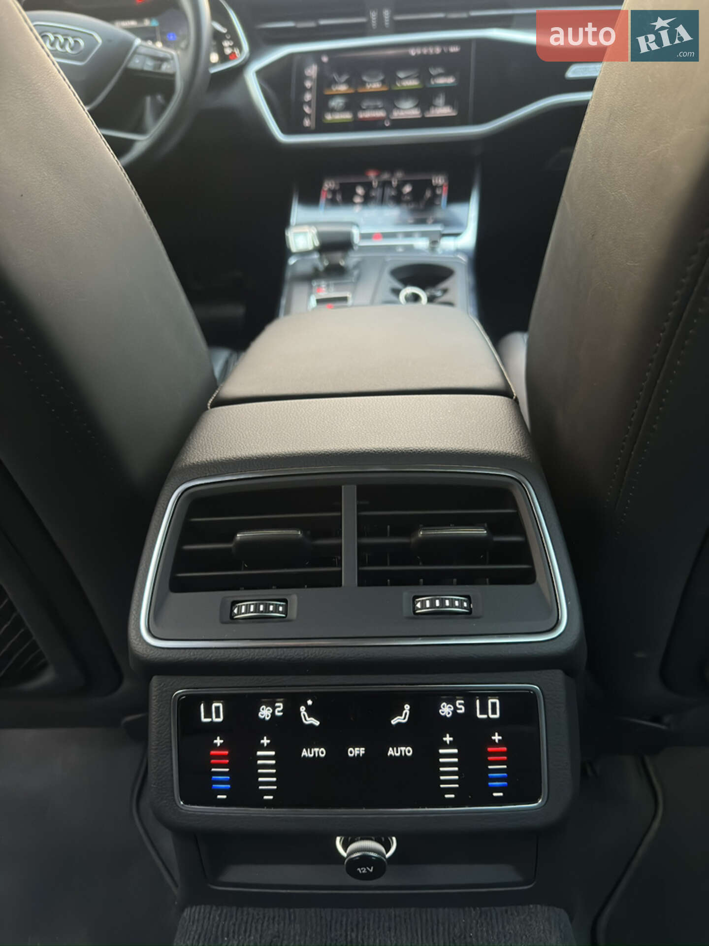 Audi A6 2019 VIN WAUZZZF25LN025927 фото оголошення 30 з 41