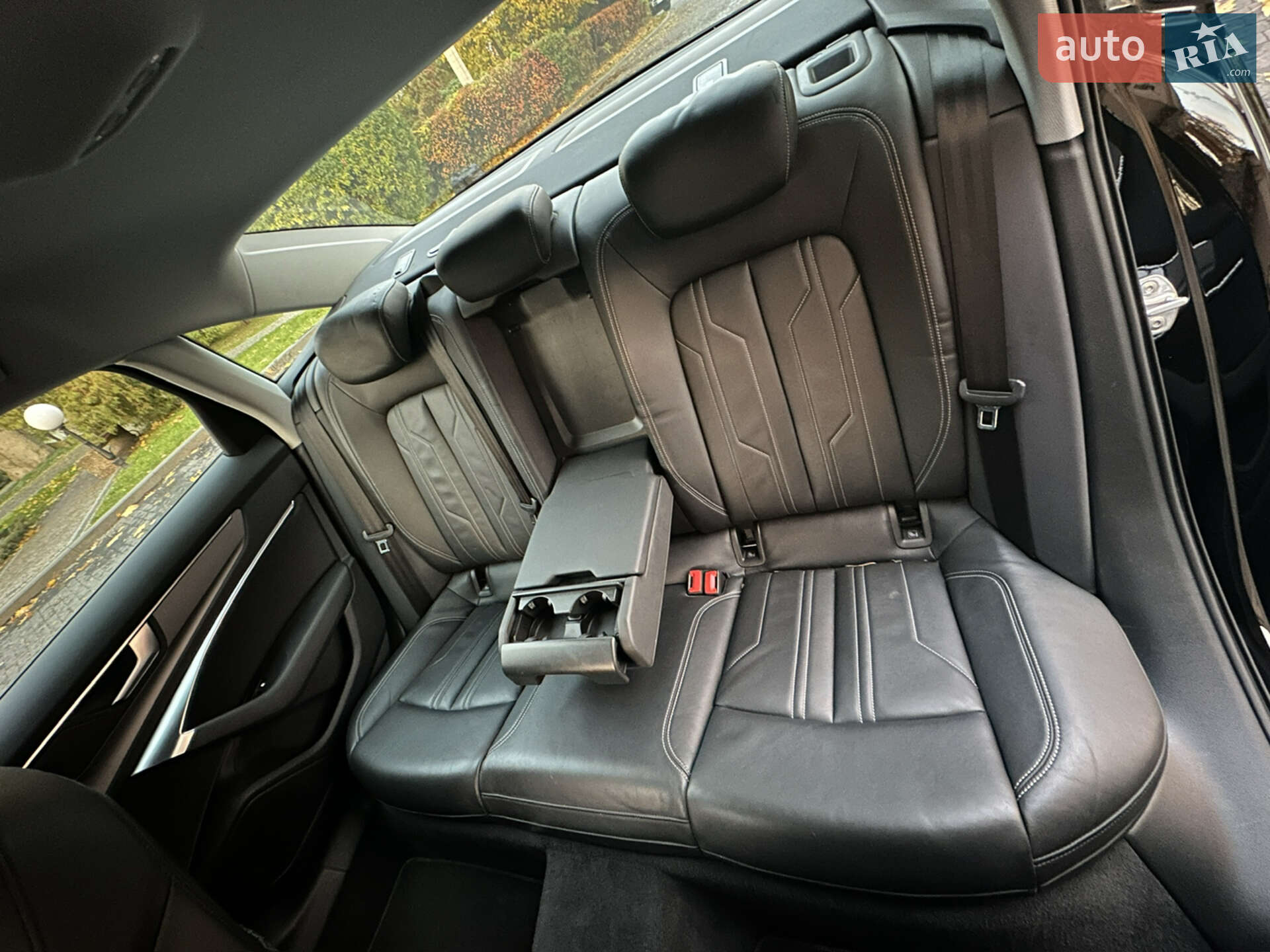 Audi A6 2019 VIN WAUZZZF25LN025927 фото оголошення 32 з 41