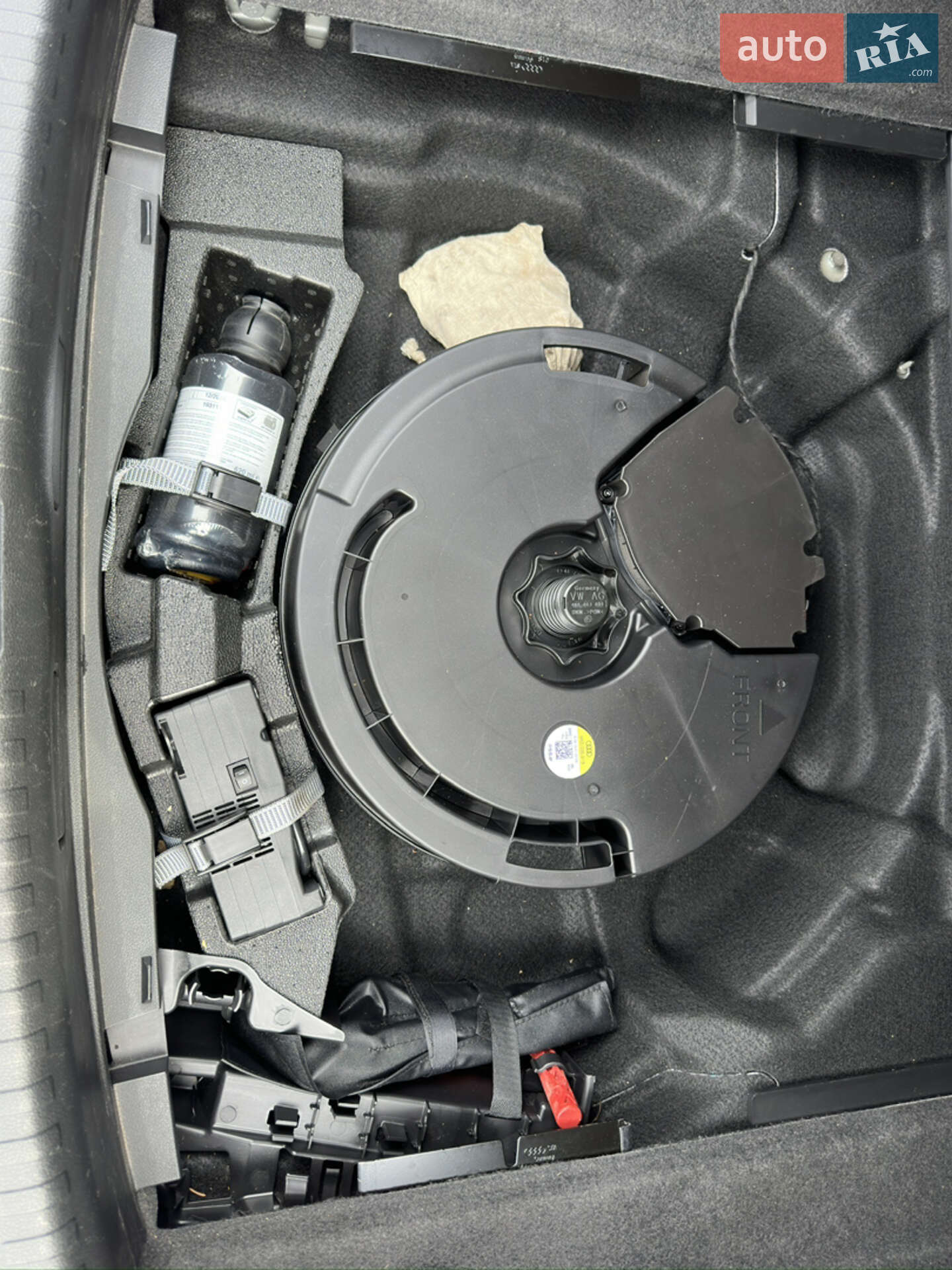 Audi A6 2019 VIN WAUZZZF25LN025927 фото оголошення 37 з 41