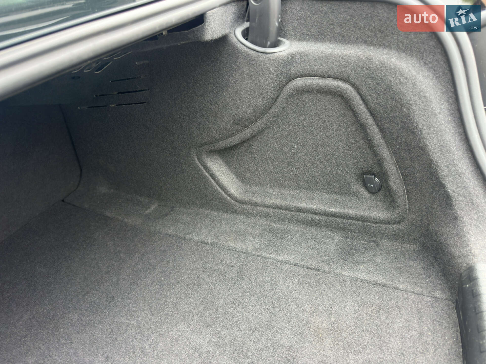 Audi A6 2019 VIN WAUZZZF25LN025927 фото оголошення 39 з 41