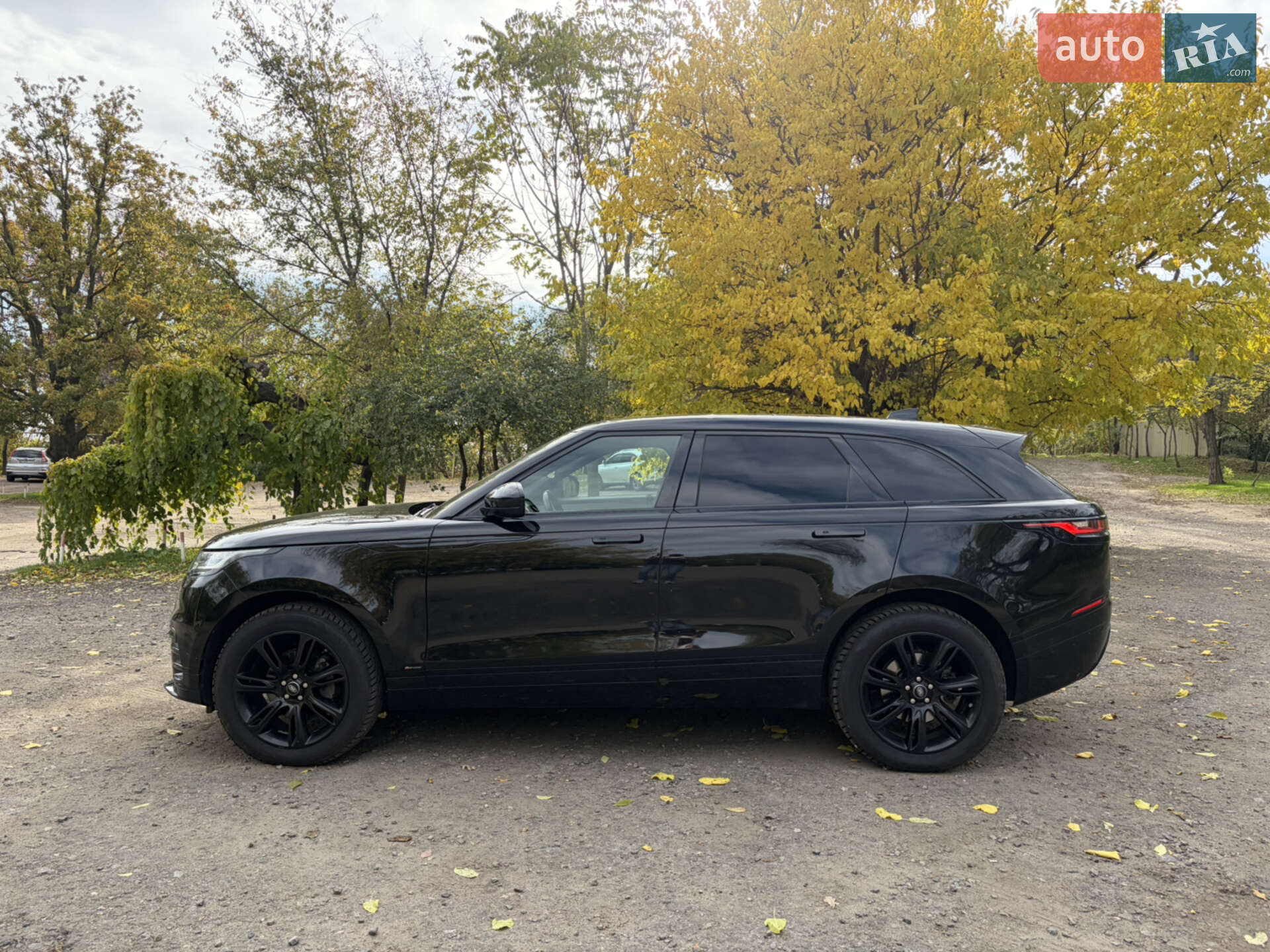 Land Rover Range Rover Velar 2017 VIN SALYL2RX8JA741989 фото оголошення 2 з 13