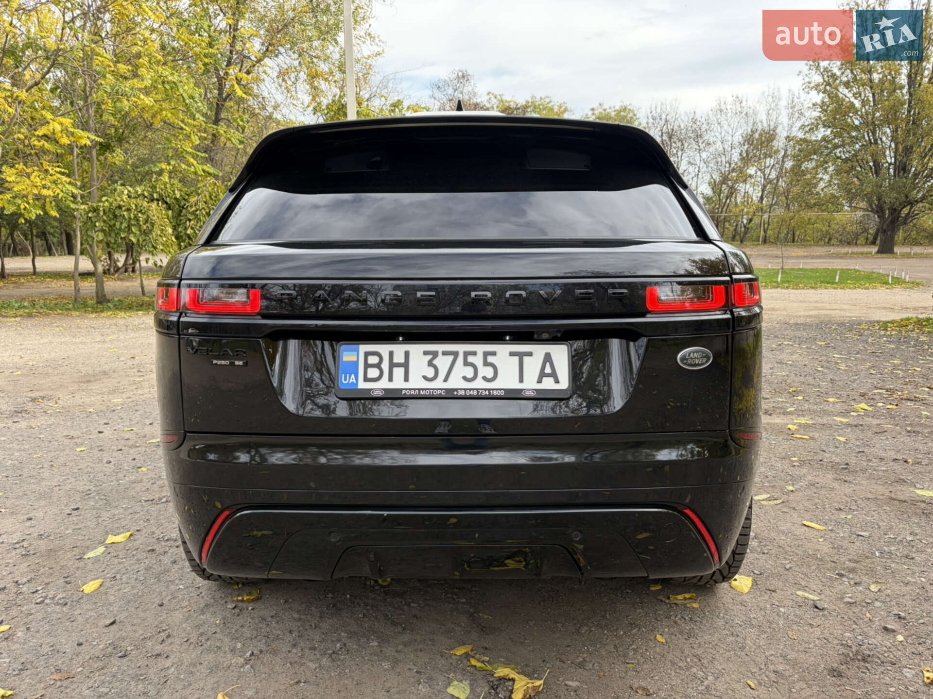 Land Rover Range Rover Velar 2017 VIN SALYL2RX8JA741989 фото оголошення 5 з 13