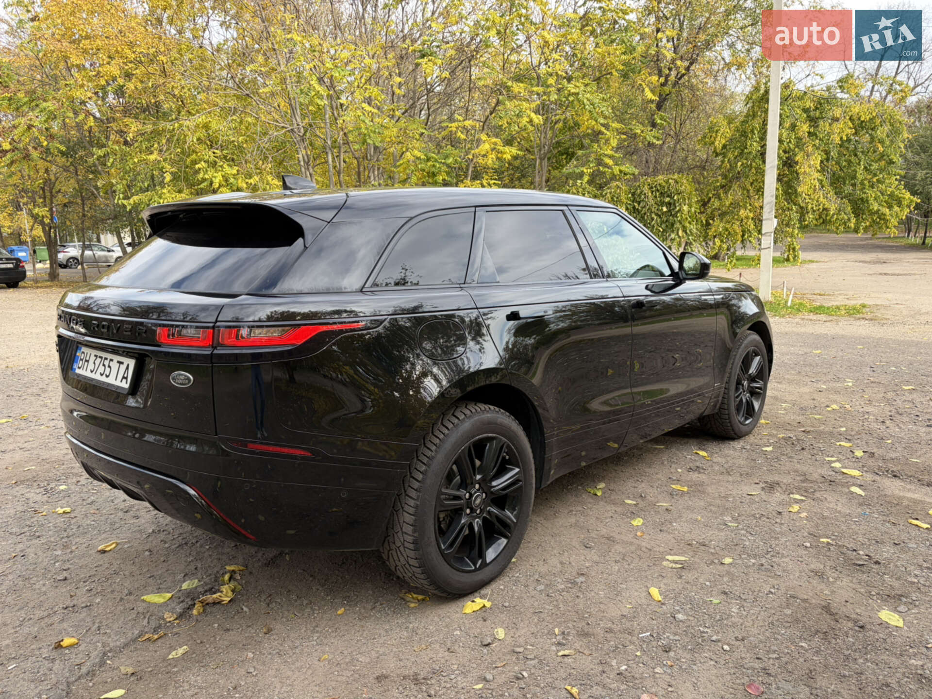 Land Rover Range Rover Velar 2017 VIN SALYL2RX8JA741989 фото оголошення 6 з 13