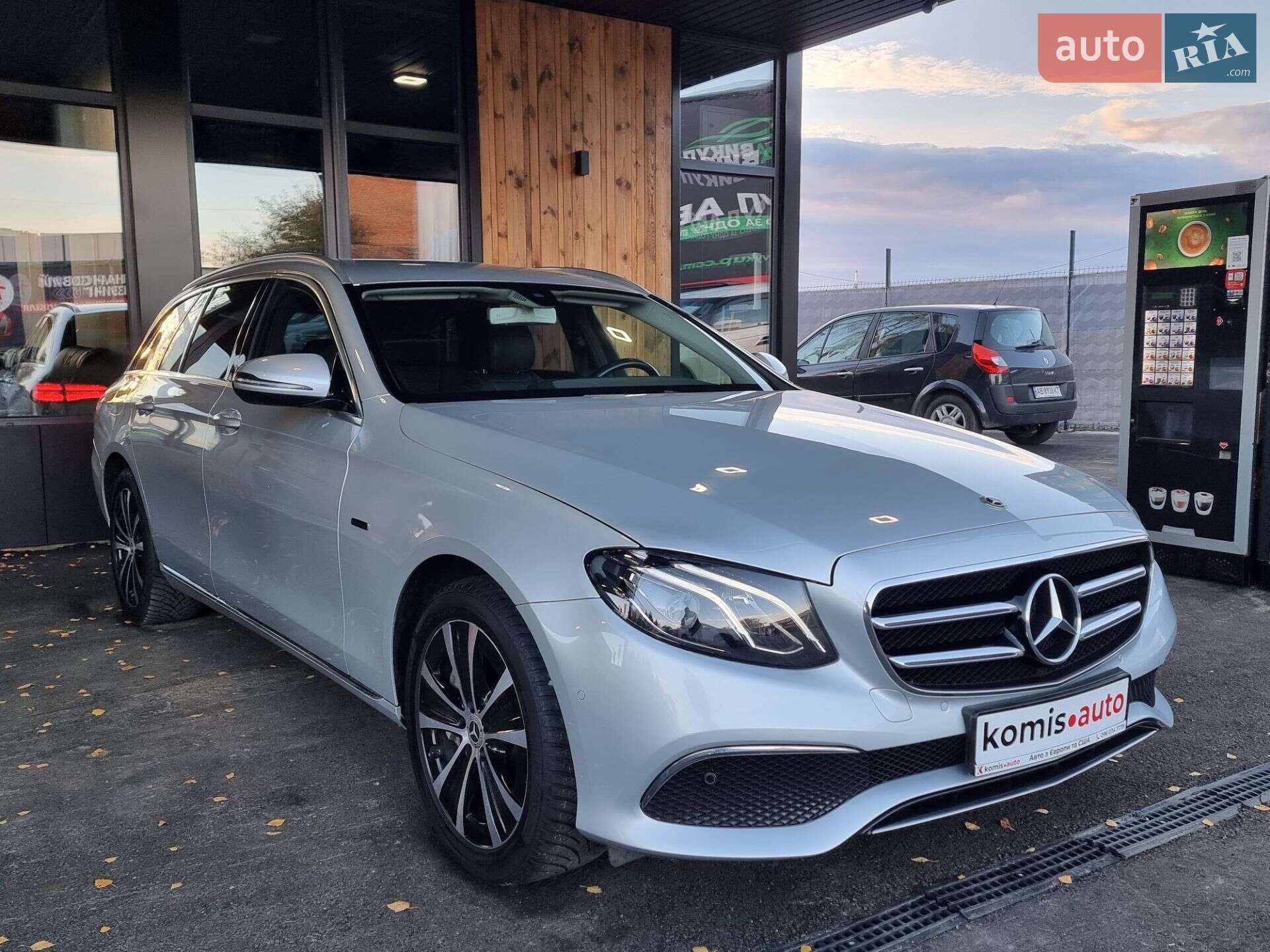 Mercedes-Benz E-Class 2019 VIN WDD2132161A722944 фото оголошення 24 з 81