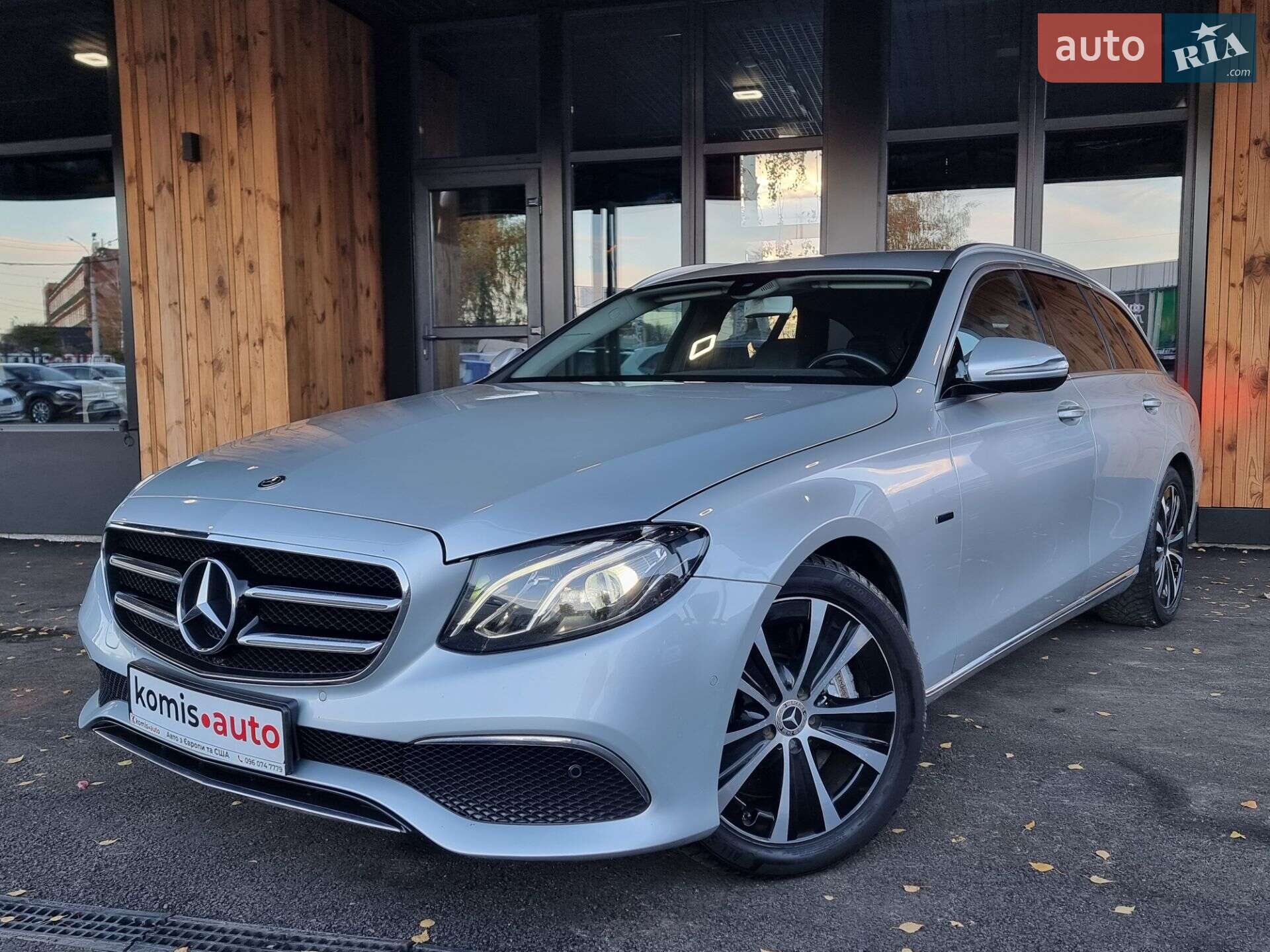 Mercedes-Benz E-Class 2019 VIN WDD2132161A722944 фото оголошення 4 з 81