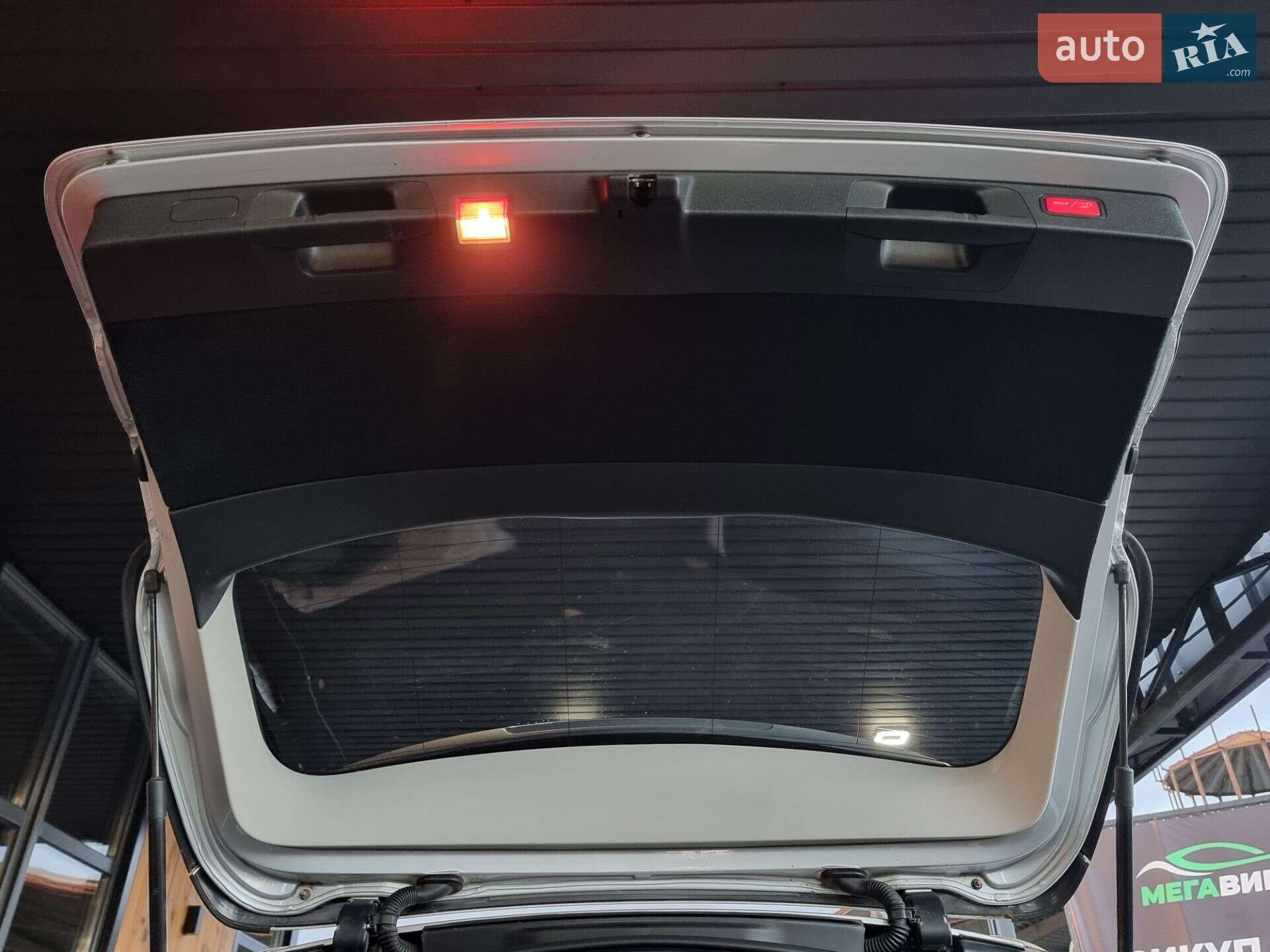 Mercedes-Benz E-Class 2019 VIN WDD2132161A722944 фото оголошення 79 з 81