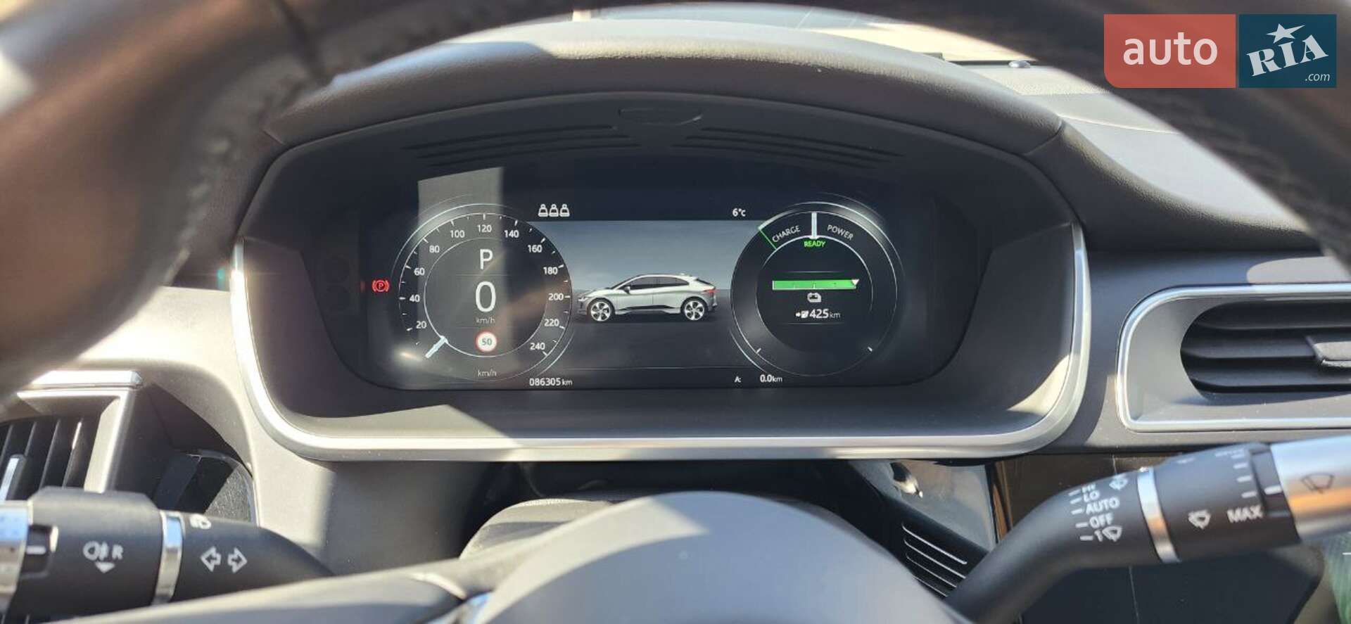 Jaguar I-Pace 2018 VIN SADHA2B11K1F70241 фото оголошення 12 з 27