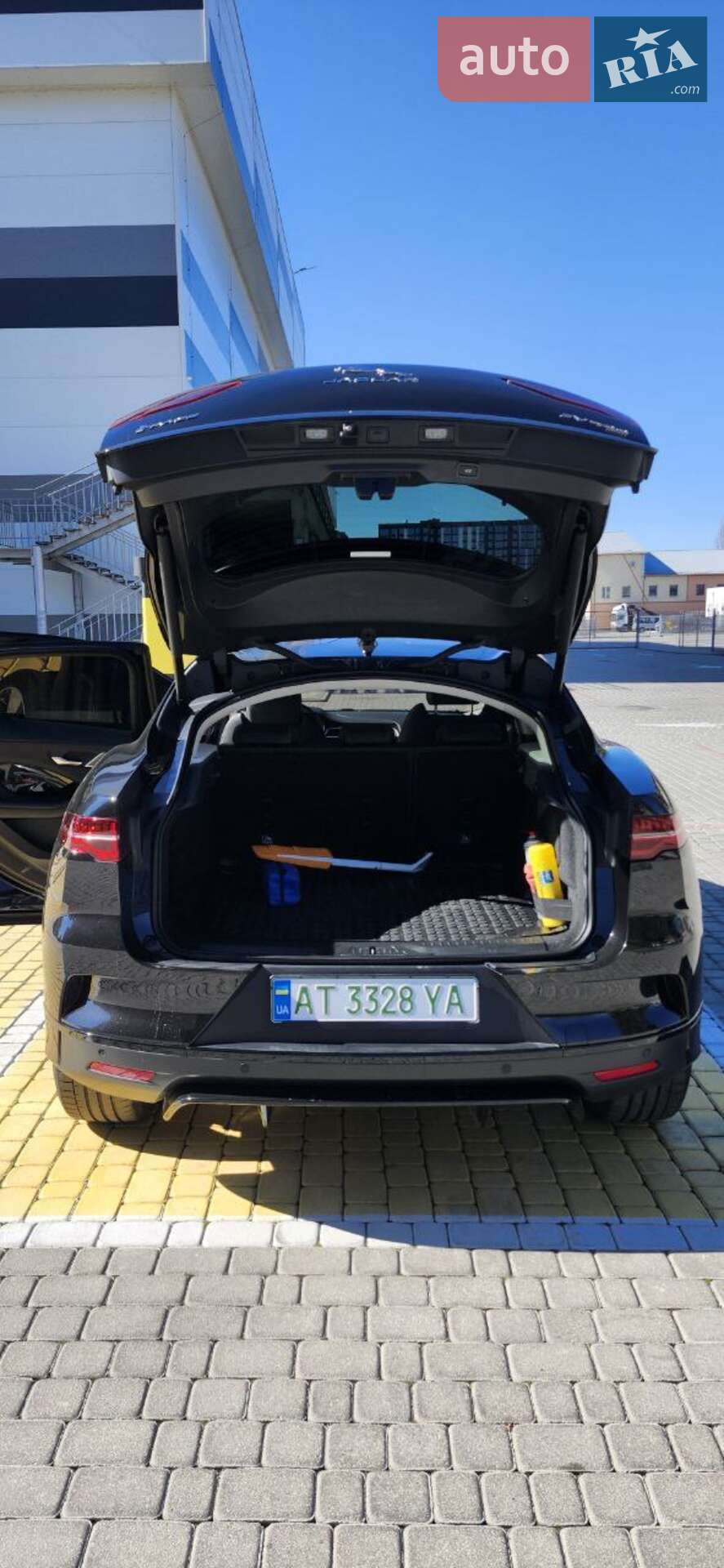 Jaguar I-Pace 2018 VIN SADHA2B11K1F70241 фото оголошення 7 з 27