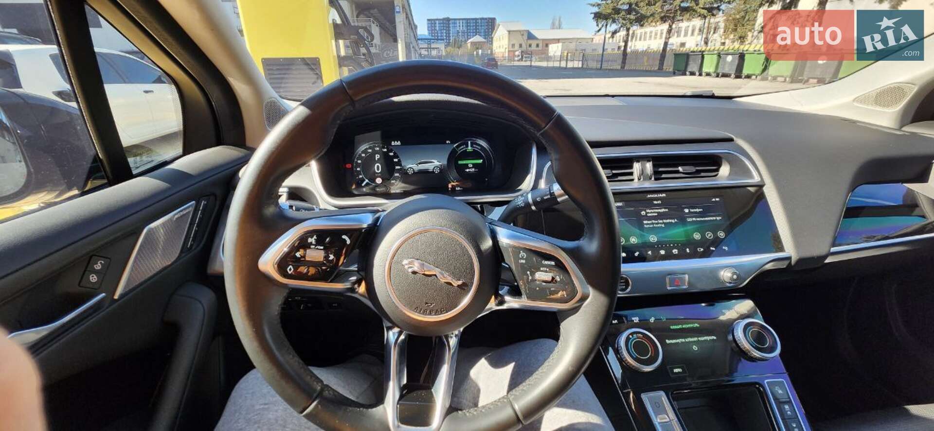 Jaguar I-Pace 2018 VIN SADHA2B11K1F70241 фото оголошення 15 з 27