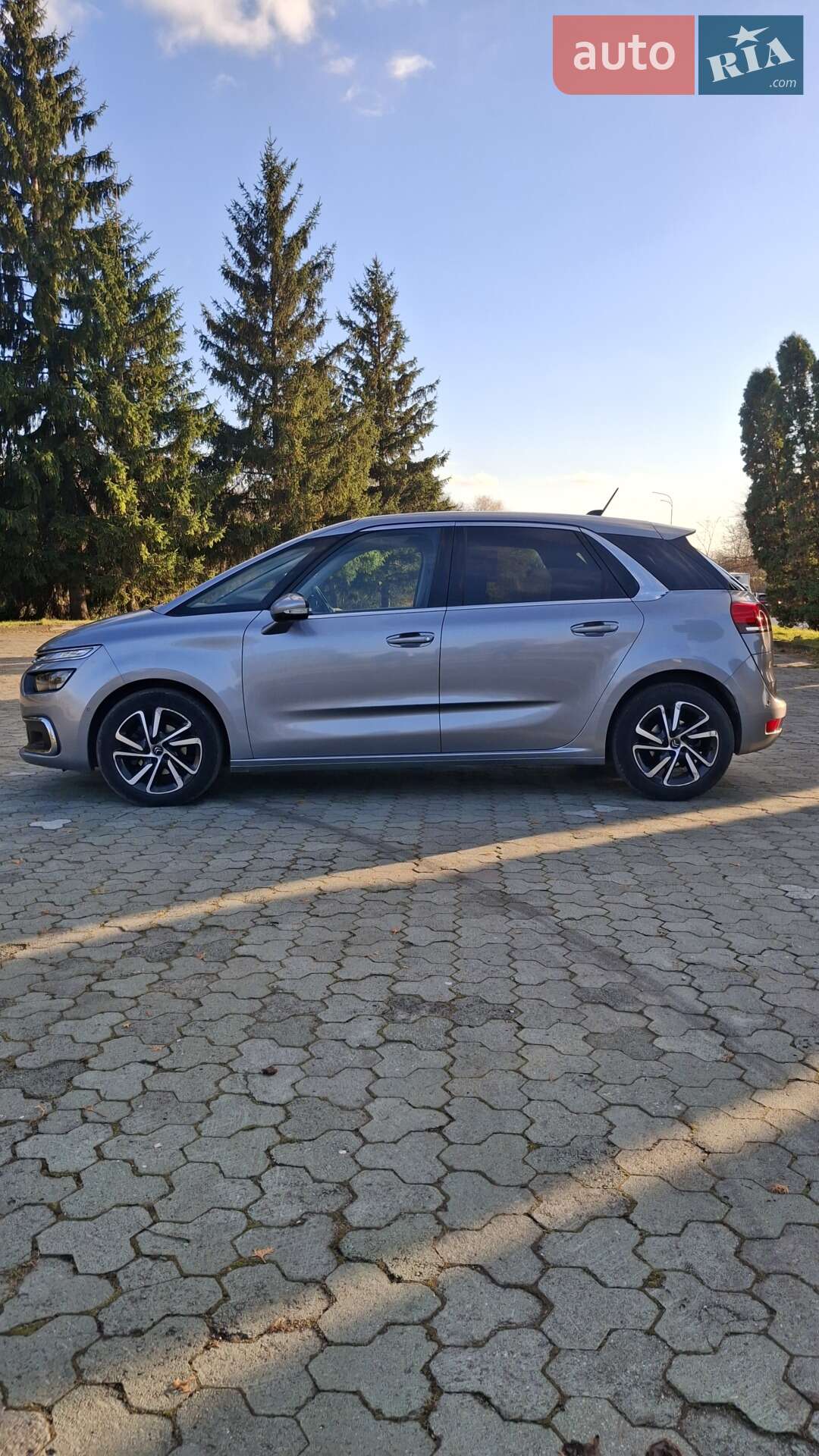 Citroen C4 SpaceTourer 2019 VIN VF73DBHZMJJ745881 фото оголошення 8 з 48