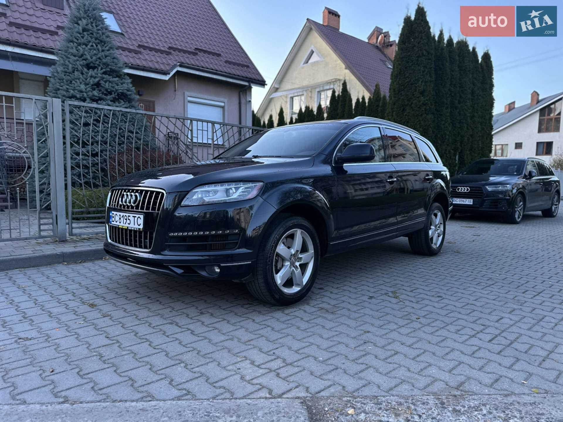 Audi Q7 2012 VIN WA1LMAFE7CD007951 фото оголошення 4 з 31