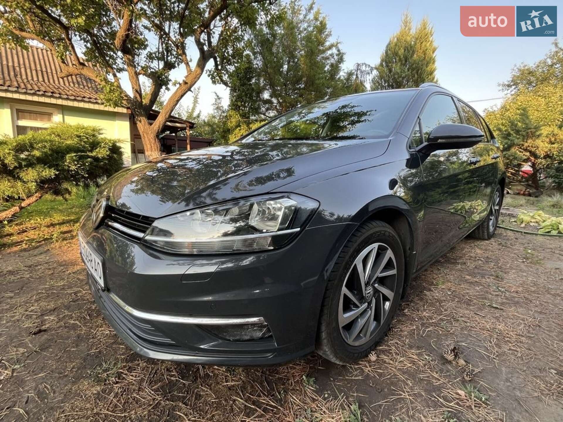Volkswagen Golf 2017 VIN WVWZZZAUZJP507170 фото оголошення 37 з 58