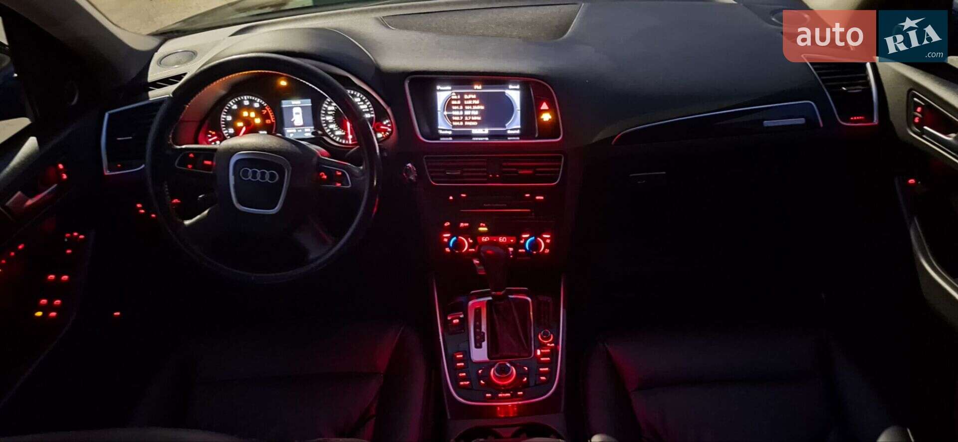 Audi Q5 2012 VIN WA1LFAFP0CA099448 фото оголошення 36 з 45